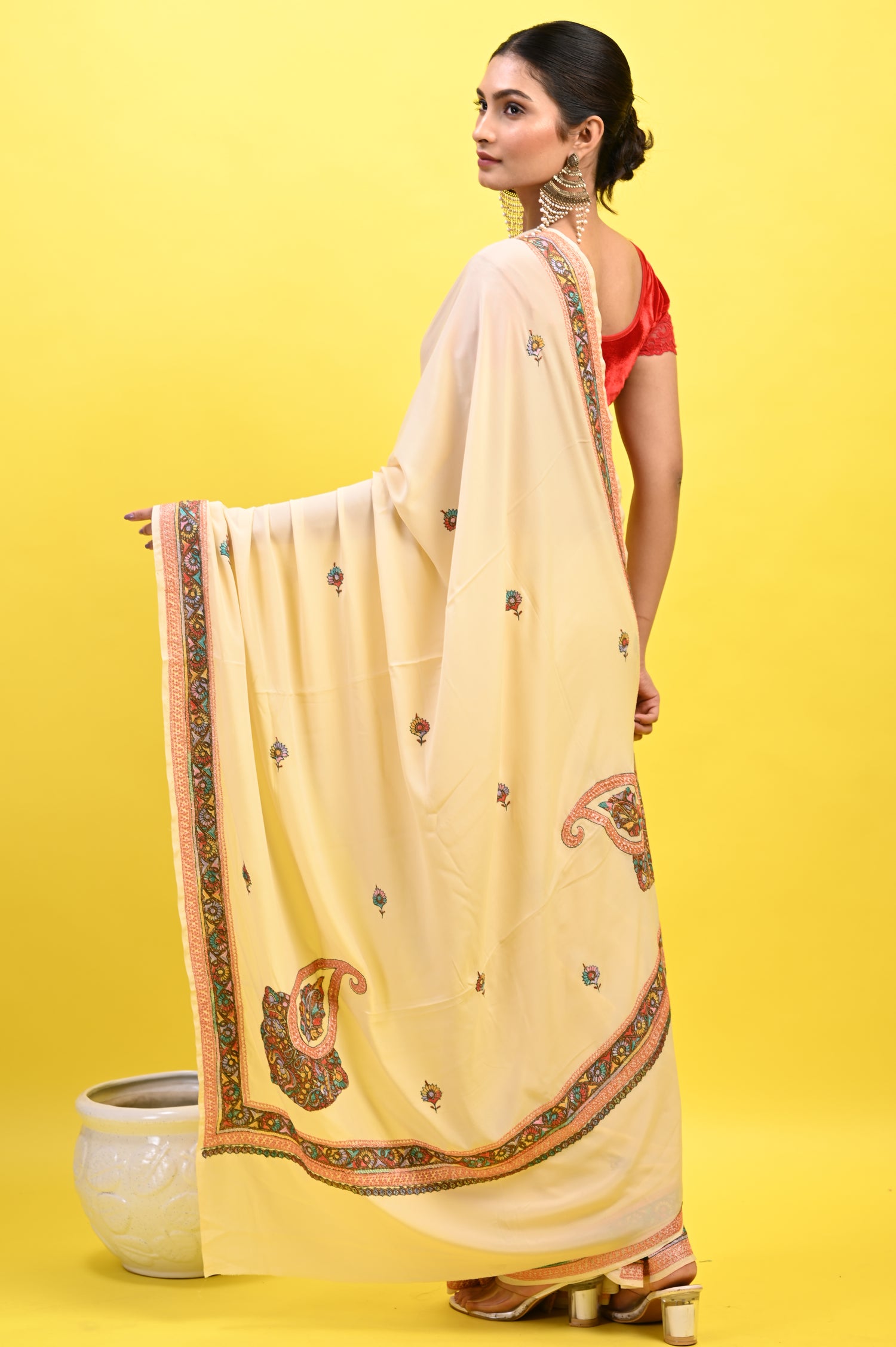 Pure Crepe Chinon Silk Sozni Work Kashmiri Saree