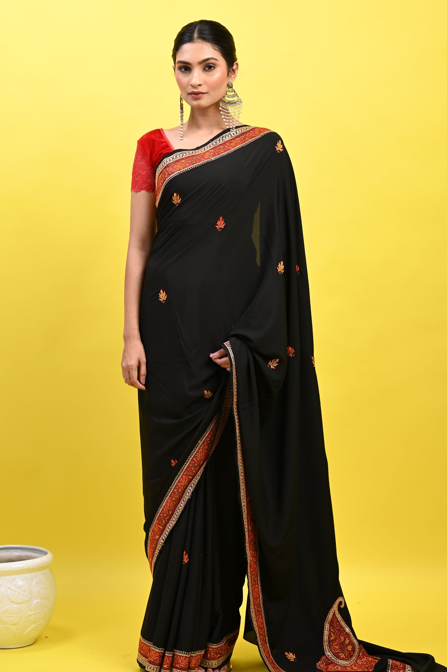Pure Crepe Chinon Silk Sozni Work Kashmiri Saree