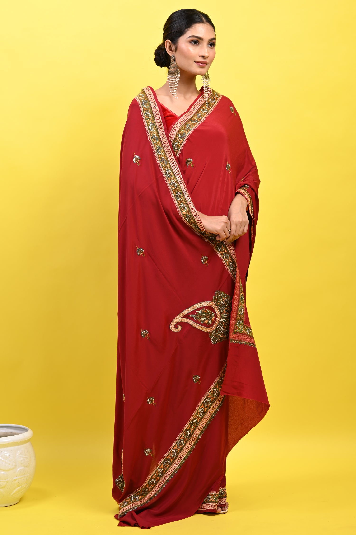 Pure Crepe Chinon Silk Sozni Work Kashmiri Saree