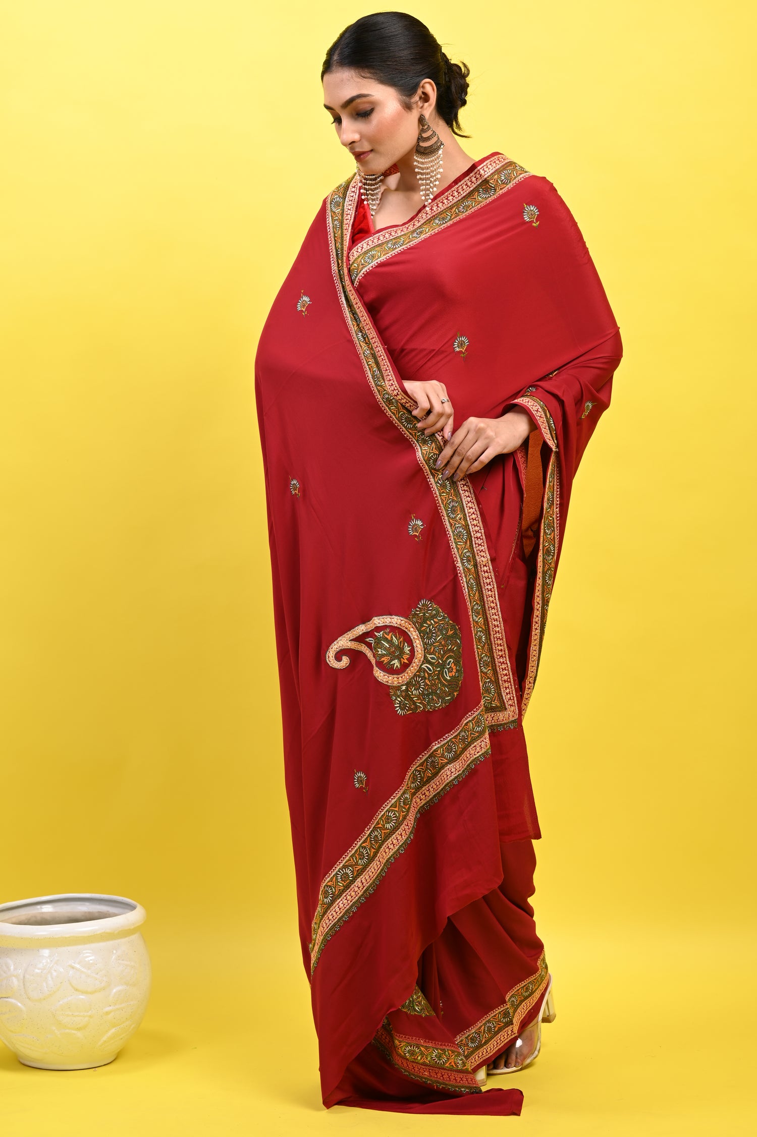 Pure Crepe Chinon Silk Sozni Work Kashmiri Saree