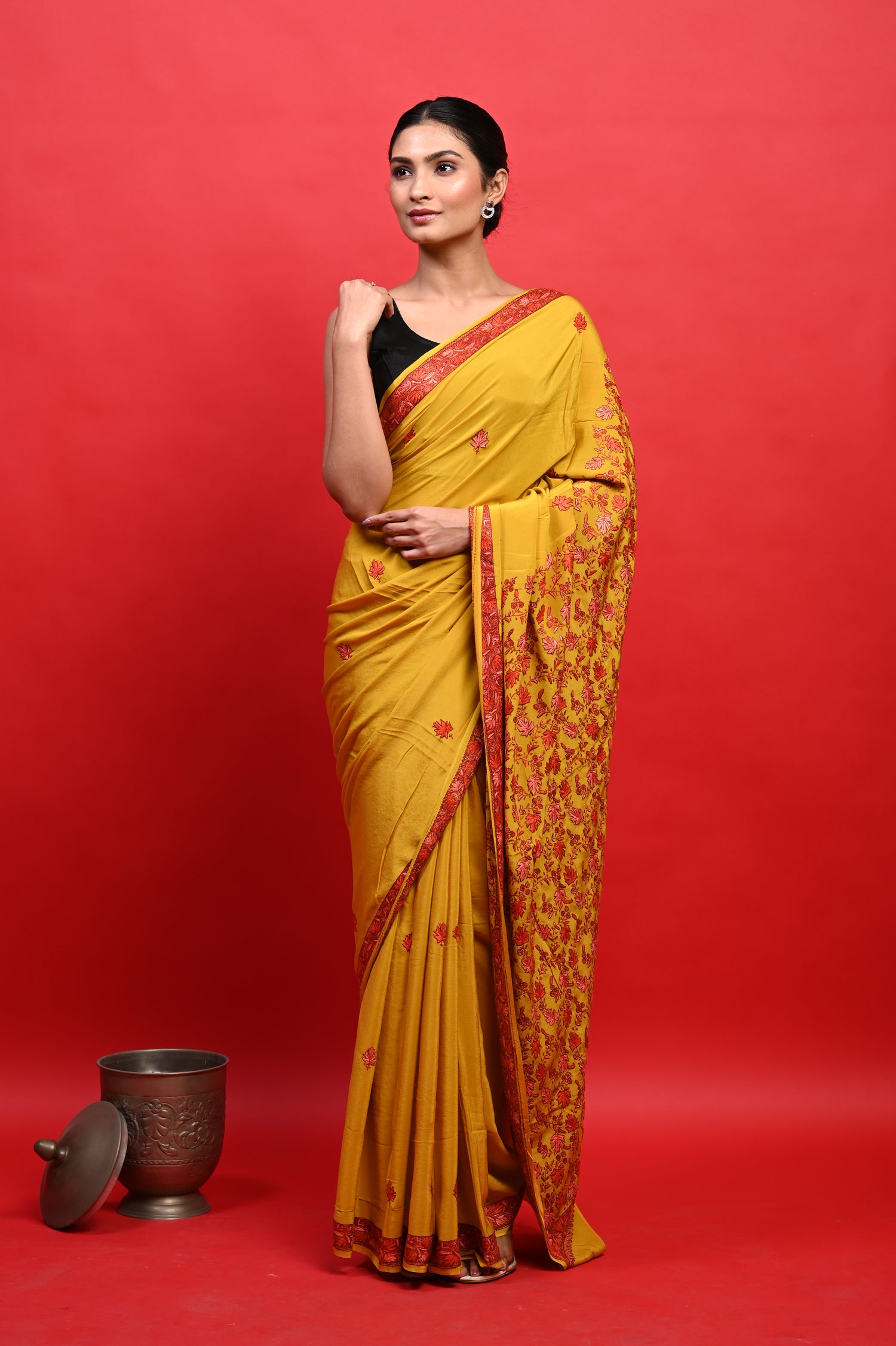 Pure Crepe Chinon Silk Sozni Work Hand Embroidered Kashmiri Saree