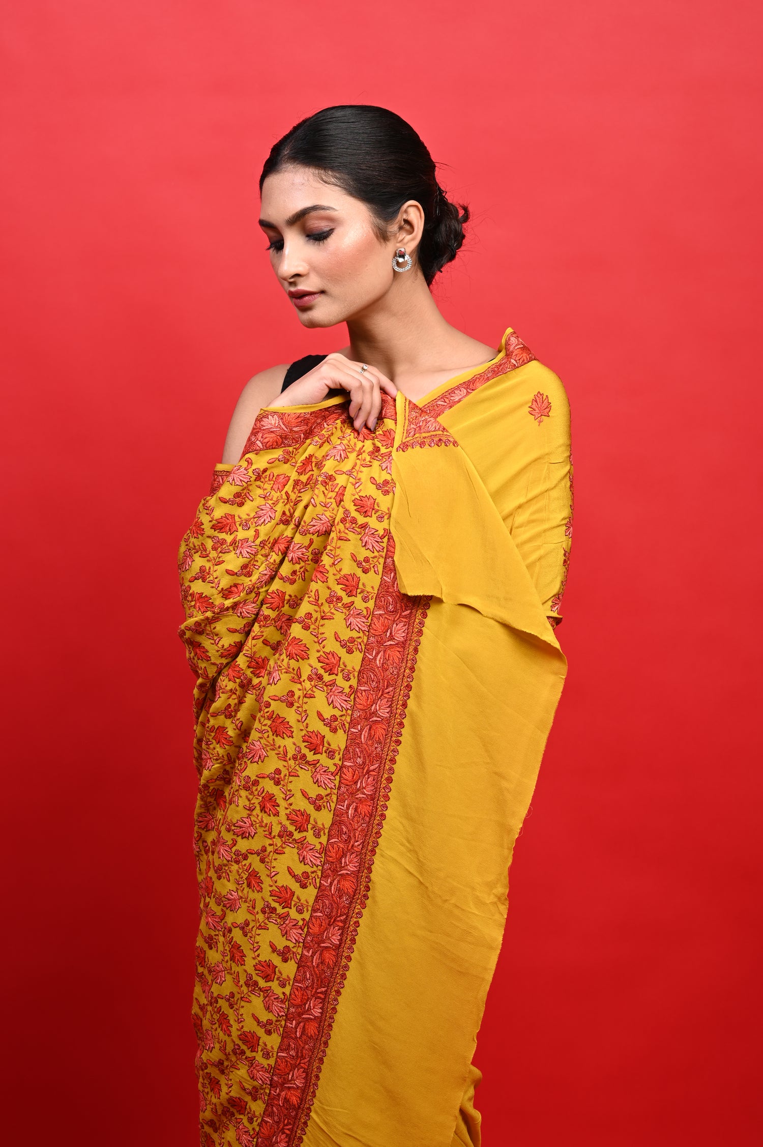 Pure Crepe Chinon Silk Sozni Work Hand Embroidered Kashmiri Saree