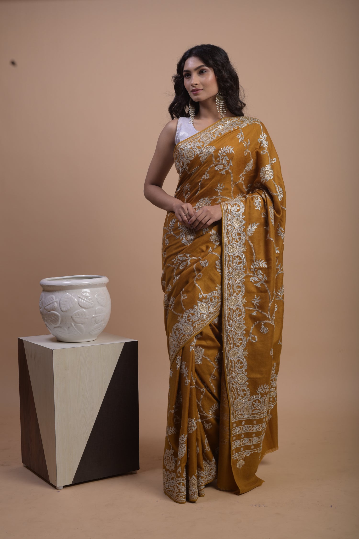 Pure Pashmina Tilla Embriodery Kashmiri Saree