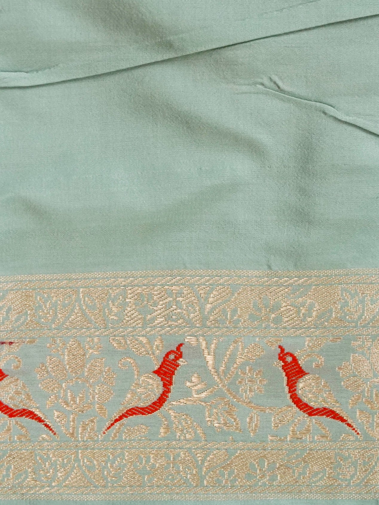 Handloom Banarasi Katan Silk Kadwa Zari Vasket Shikargah Saree