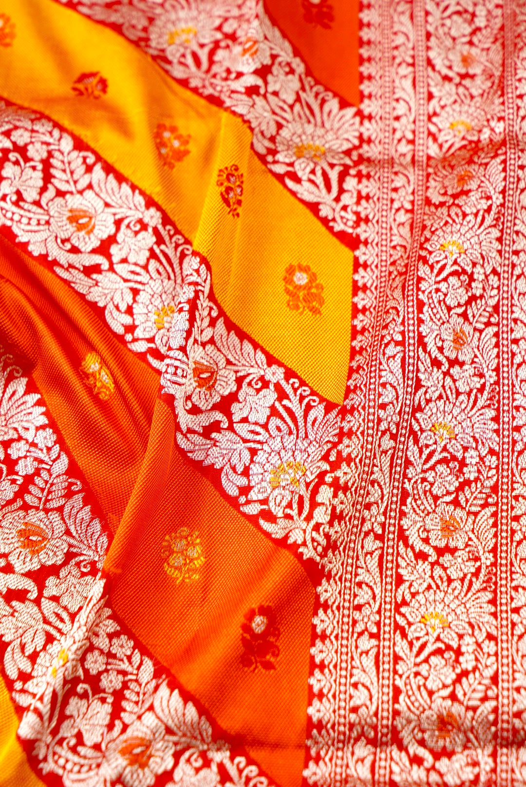 Handloom Banarasi Pure Katan Silk Rangkat Saree