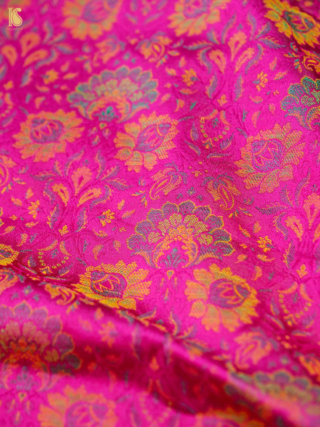 Handloom Banarasi Kamal Tanchoi Silk Fabric