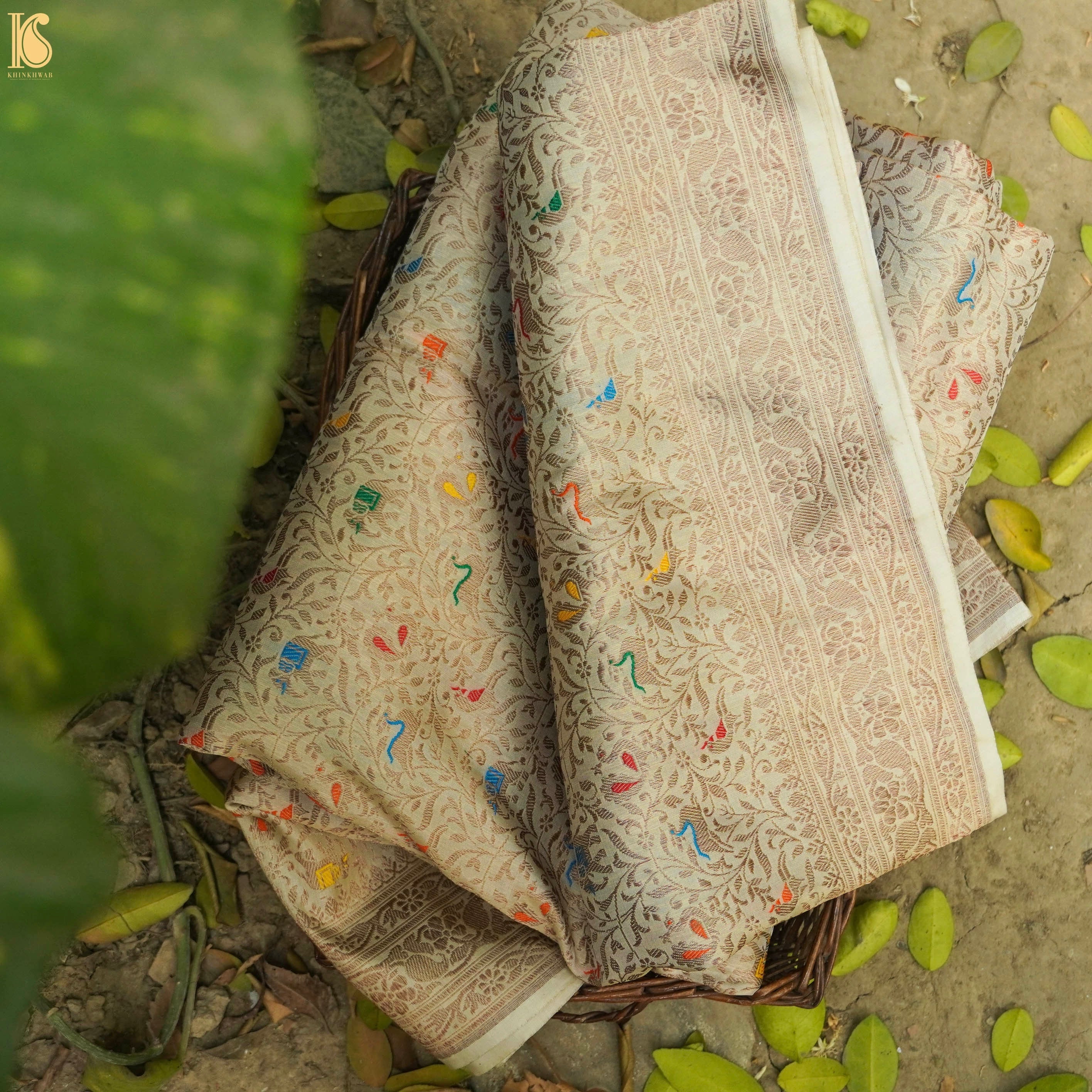 Handloom Katan Silk Off White Banarasi Shikargah Saree - Khinkhwab