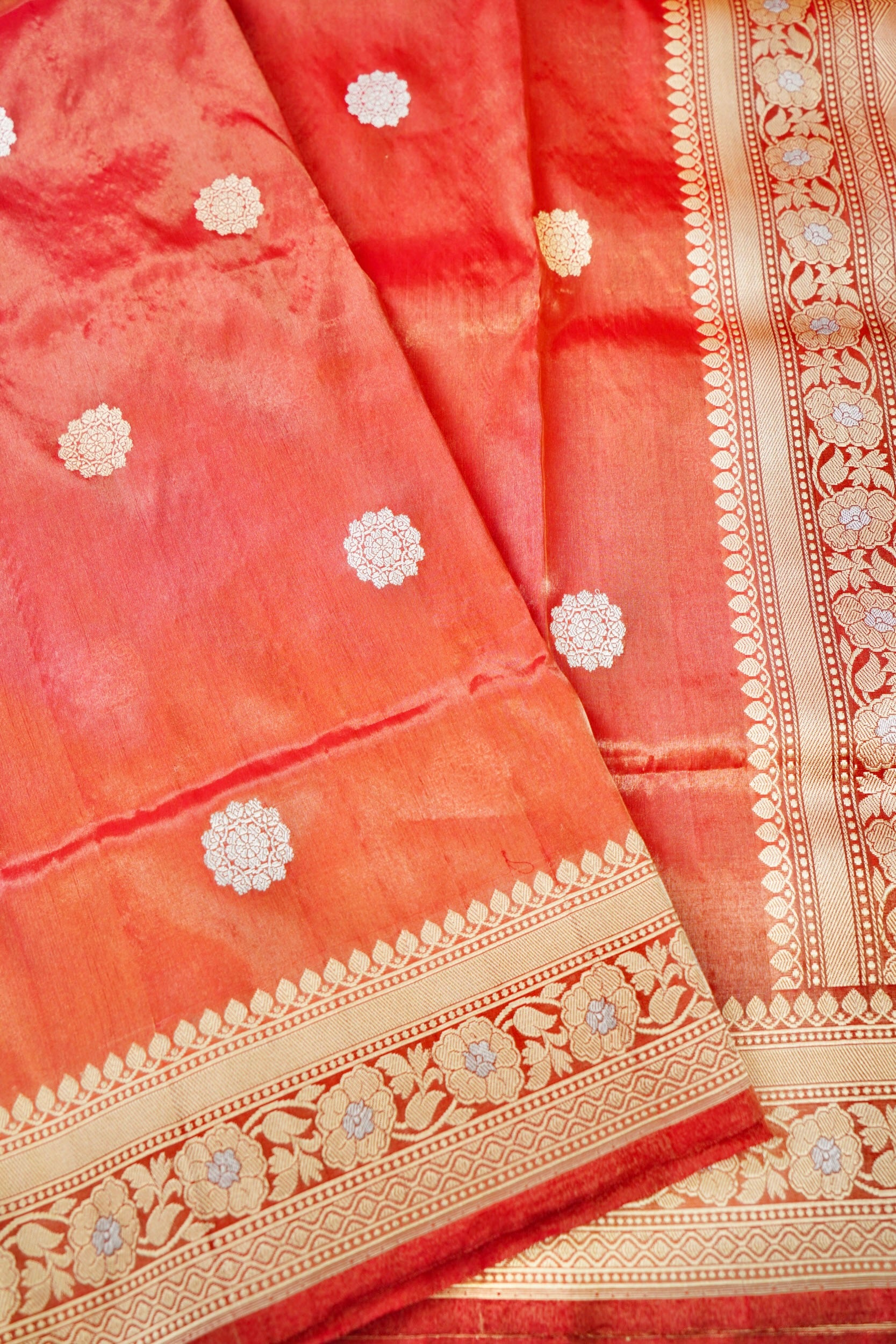 Handloom Banarasi Pure Tissue Saree