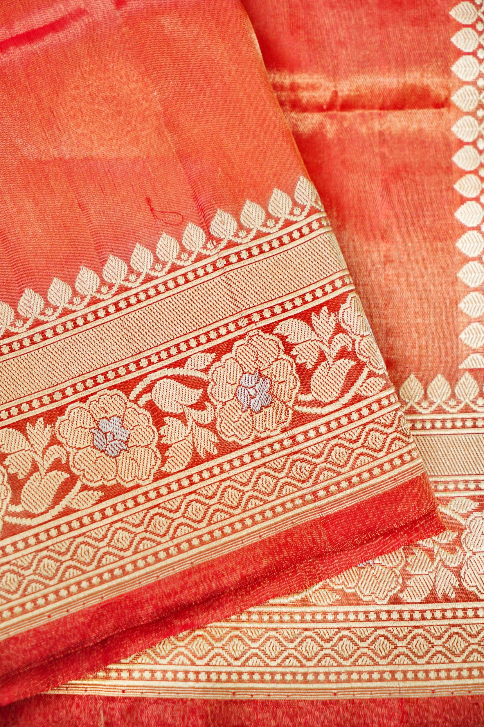 Handloom Banarasi Pure Tissue Saree