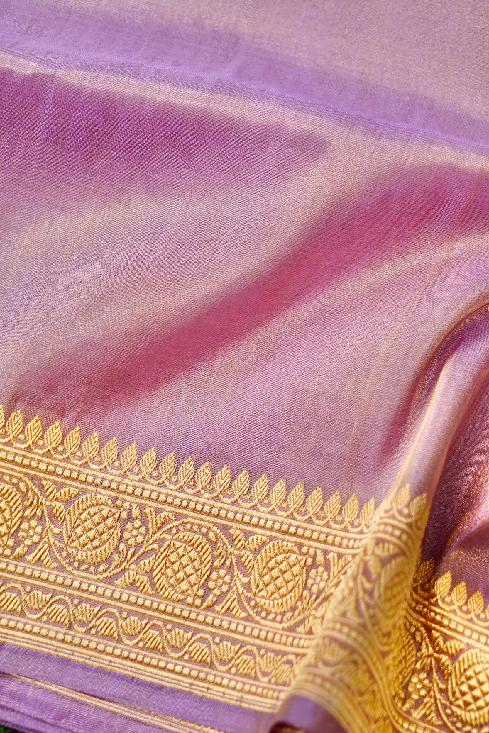 Handloom Banarasi Pure Tissue Saree