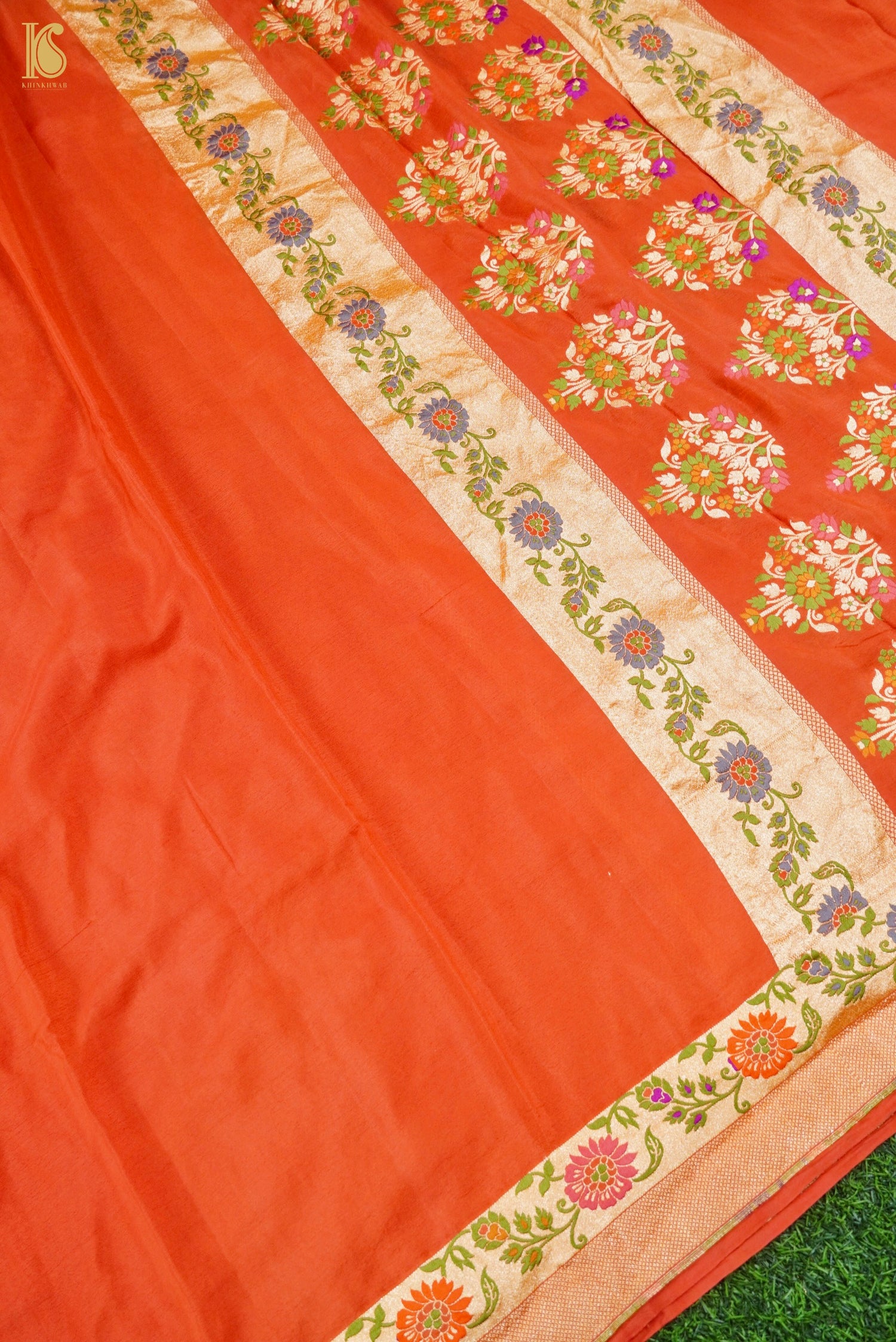 Handwoven Banarasi Georgette Dupatta with Floral Meenakari
