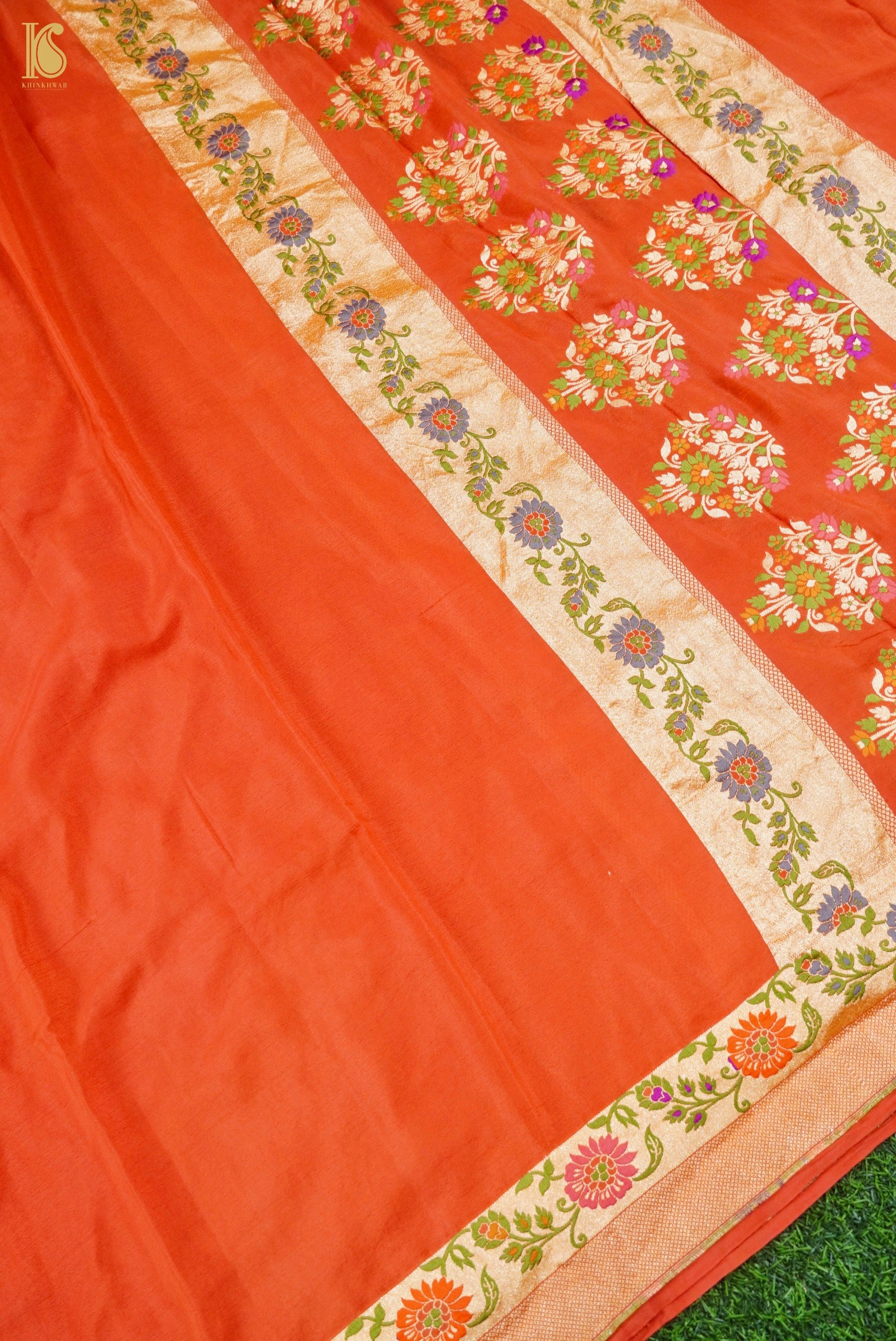 Handwoven Banarasi Georgette Dupatta with Floral Meenakari