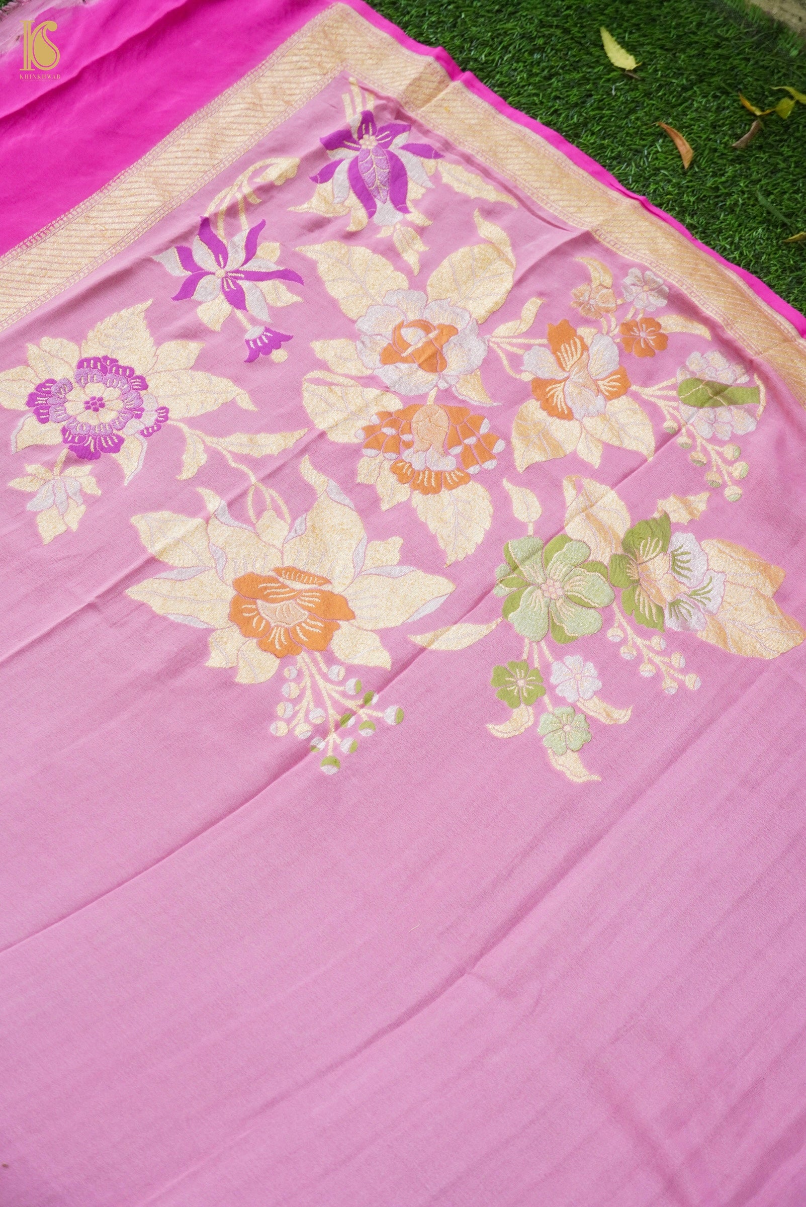 Handwoven Banarasi Georgette Dupatta with Floral Meenakari