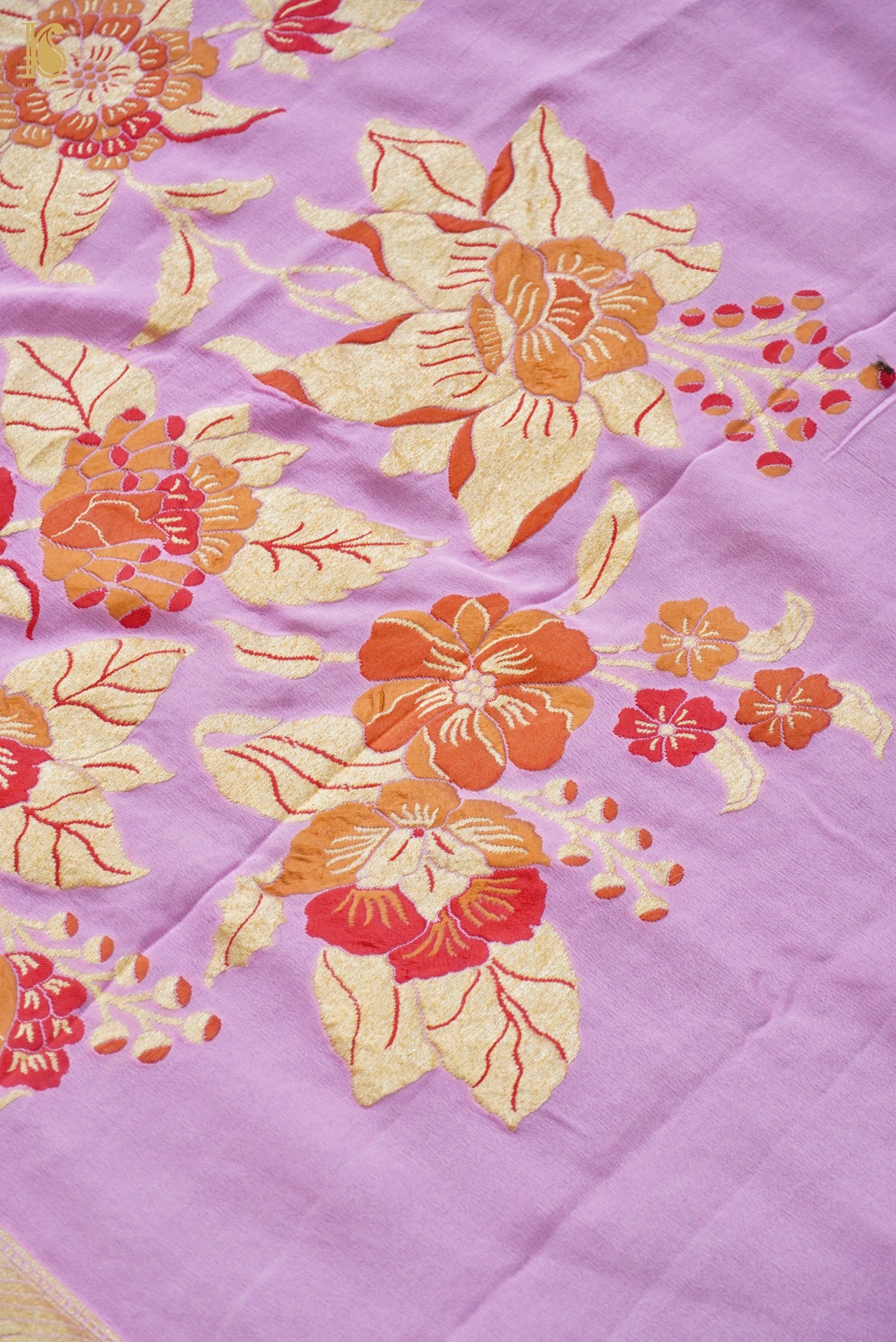 Handwoven Banarasi Georgette Dupatta with Floral Meenakari