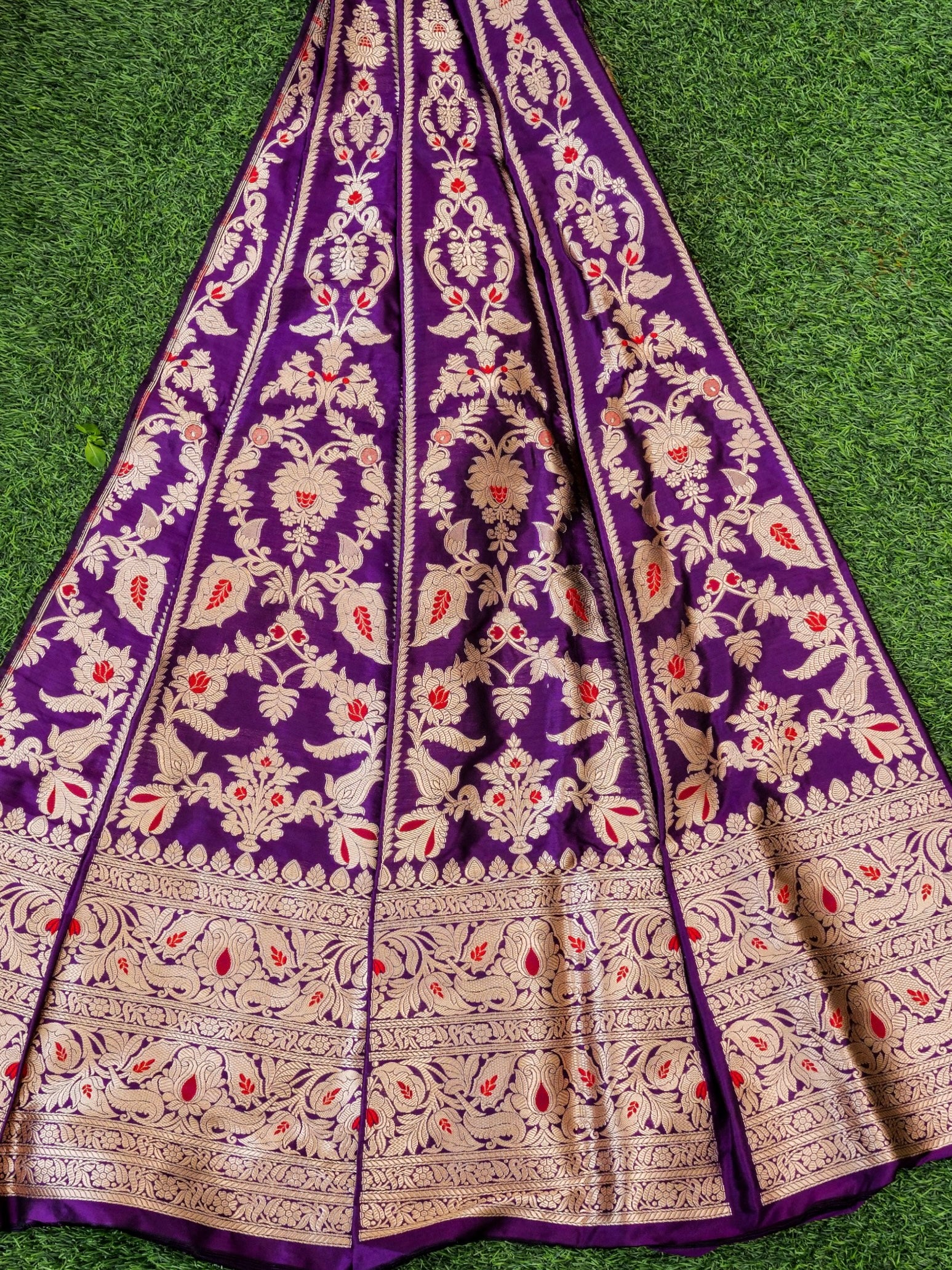 Handloom Banarasi Katan Silk Kalidar Pankhuri Lehenga