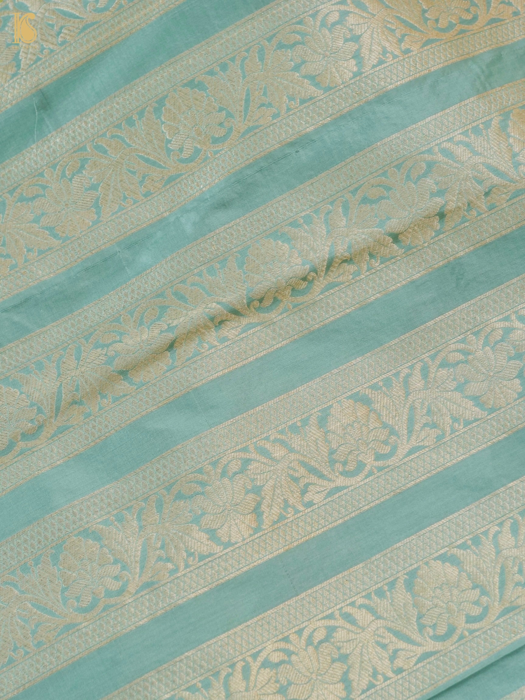 Handloom Banarasi Katan Silk Kalidar Pankhuri Lehenga