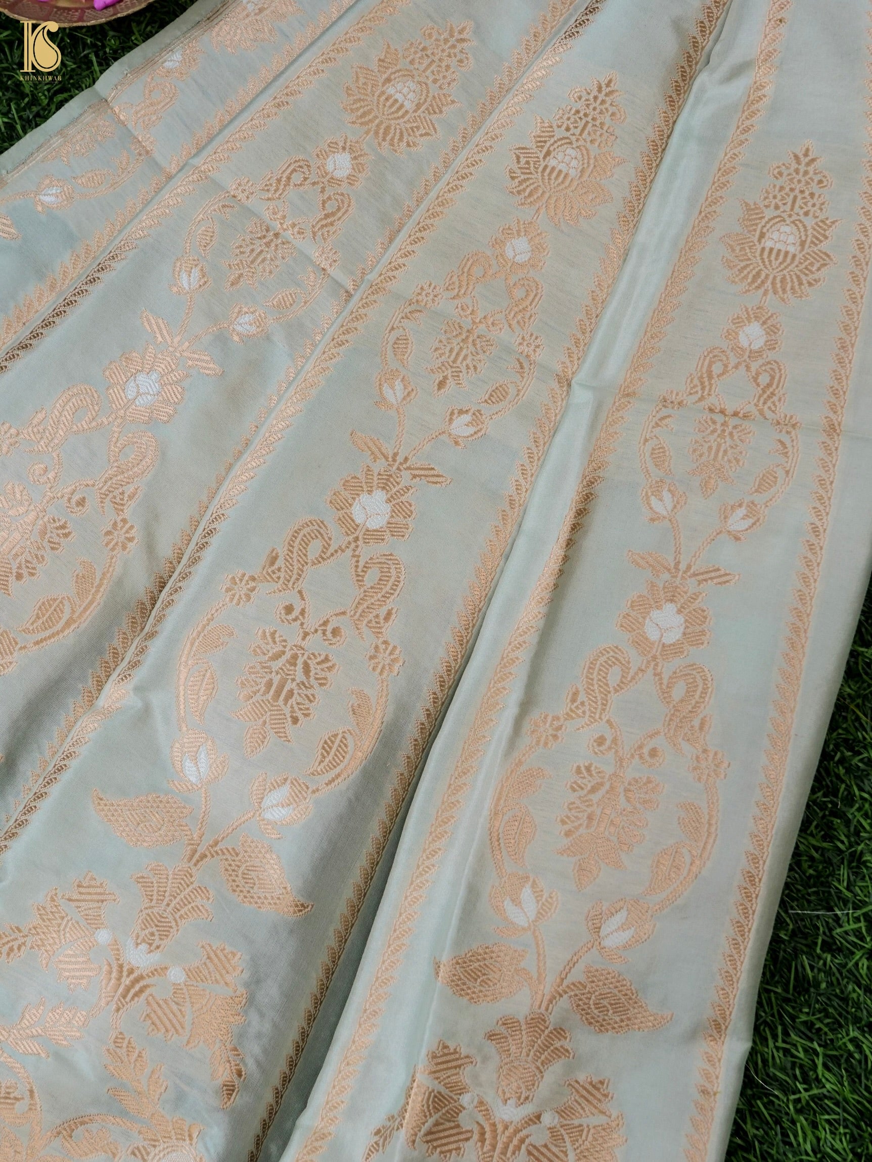 Handloom Banarasi Katan Silk Kalidar Pankhuri Lehenga