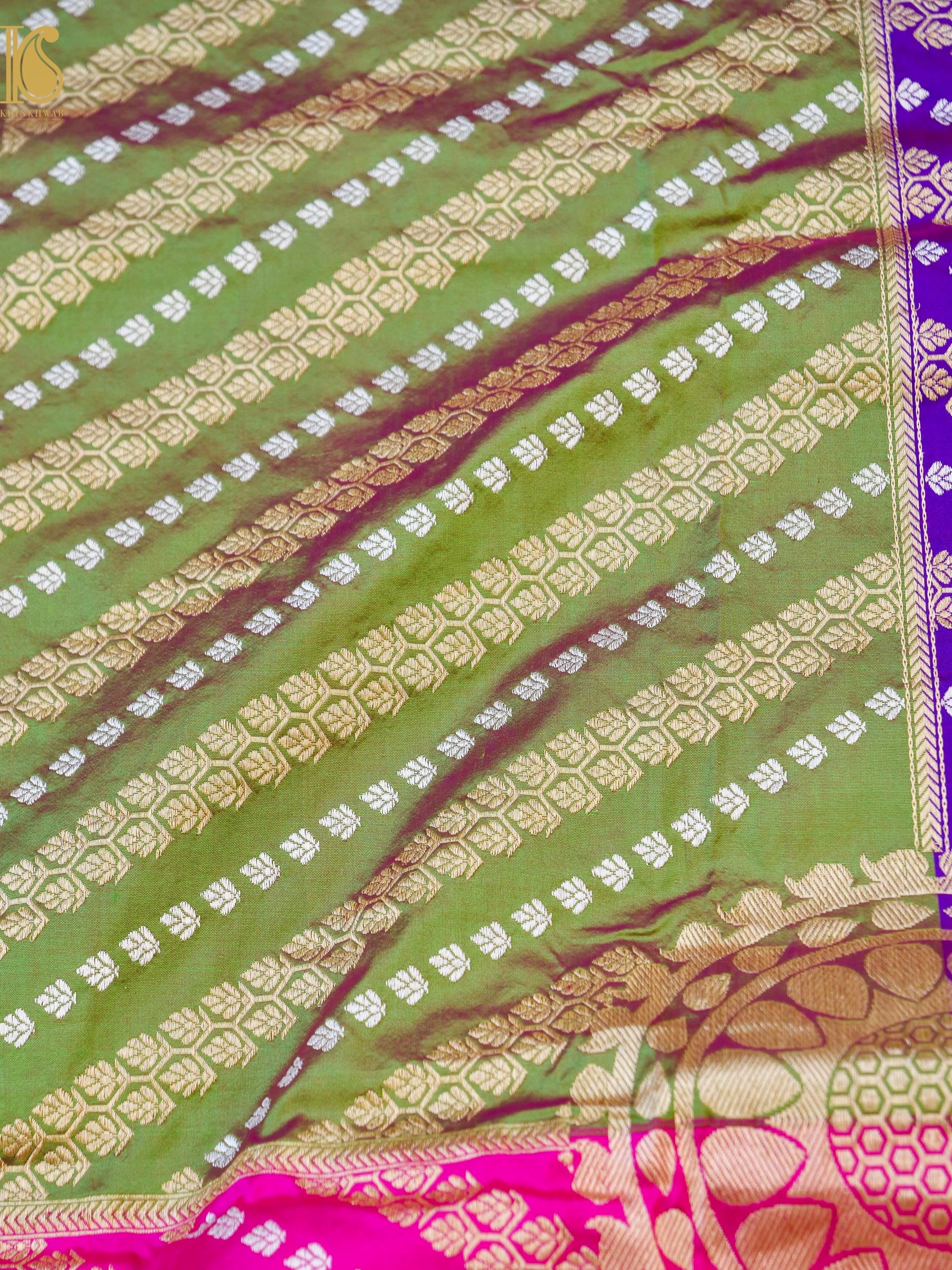 Handloom Banarasi Chauki Rangkat Red Silk Saree - Khinkhwab