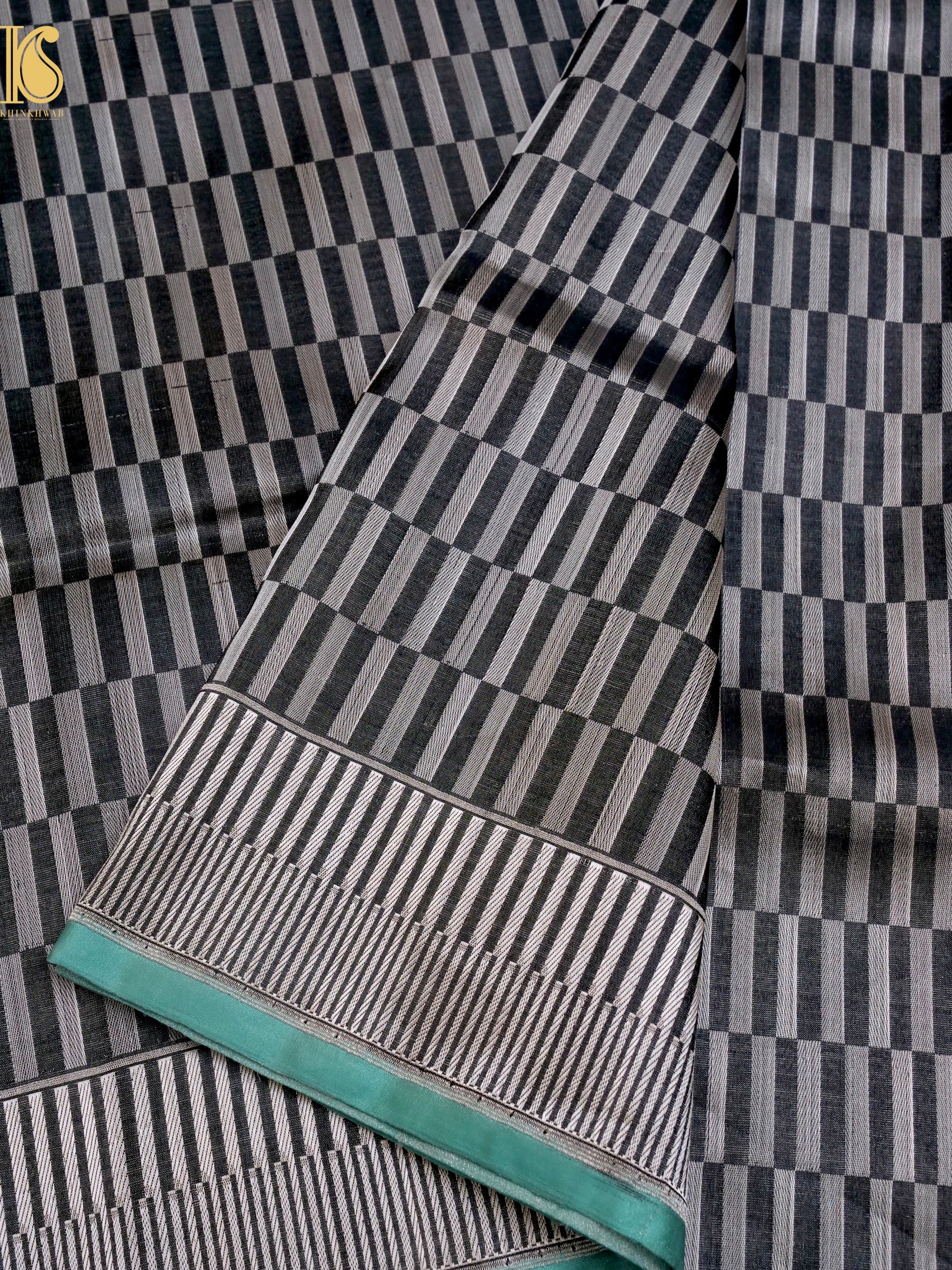 Handwoven Pure Katan Satin Silk Tanchoi Banarasi Saree