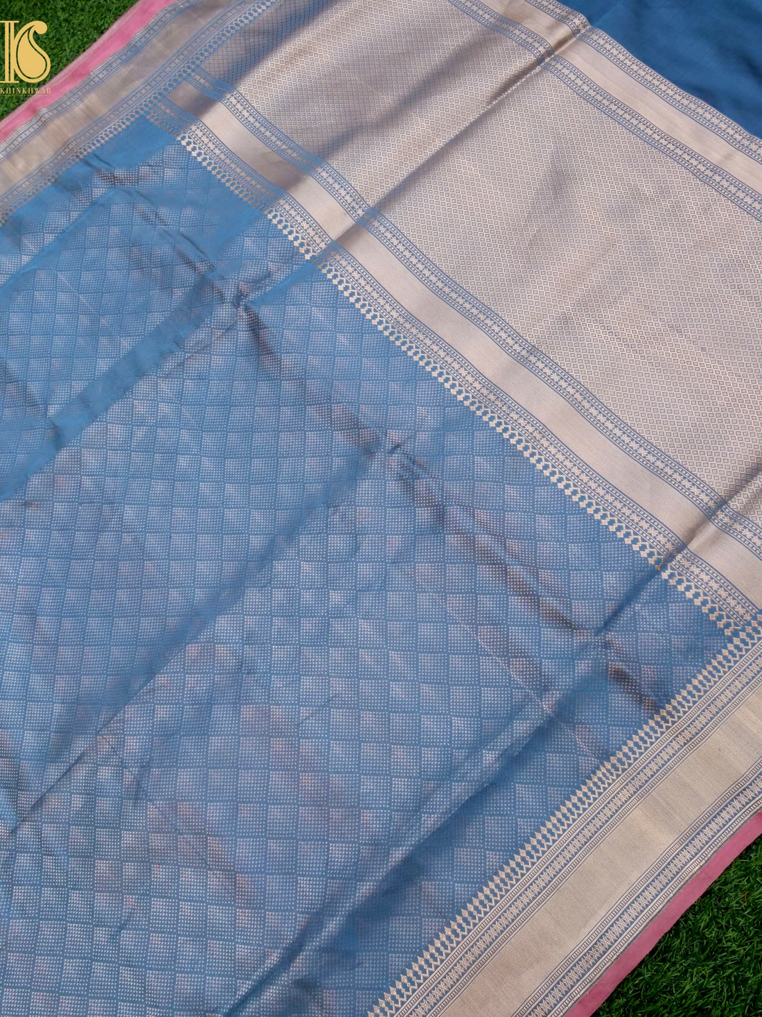 Handwoven Pure Katan Satin Silk Tanchoi Banarasi Saree