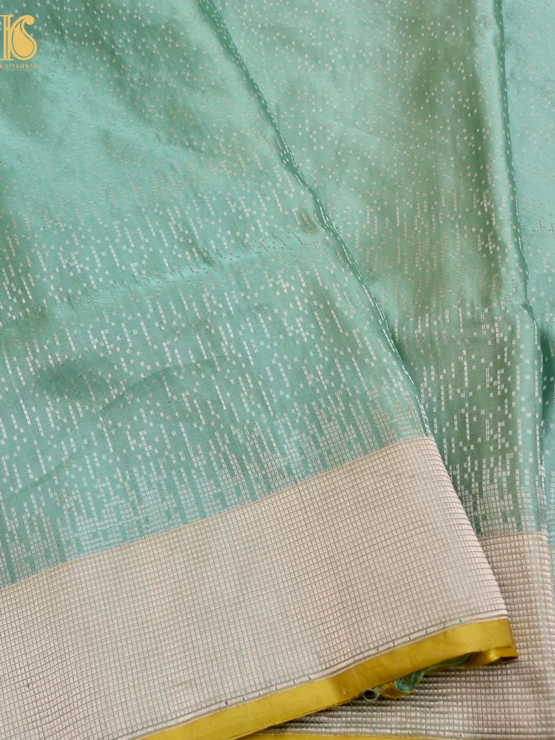 Handwoven Pure Katan Satin Silk Tanchoi Banarasi Saree