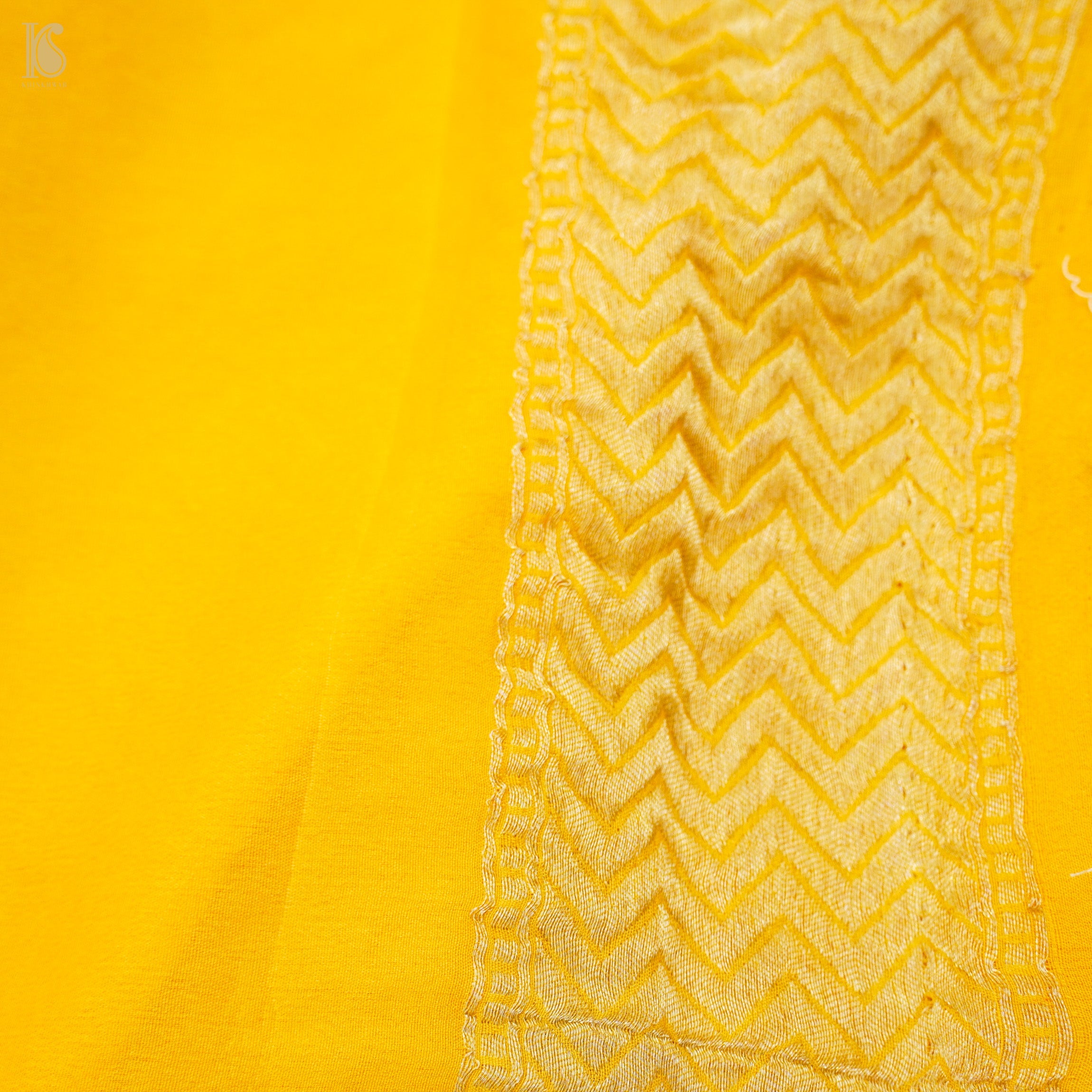 Vermilion Red Pure Georgette Banarasi Honeycomb Saree - Khinkhwab