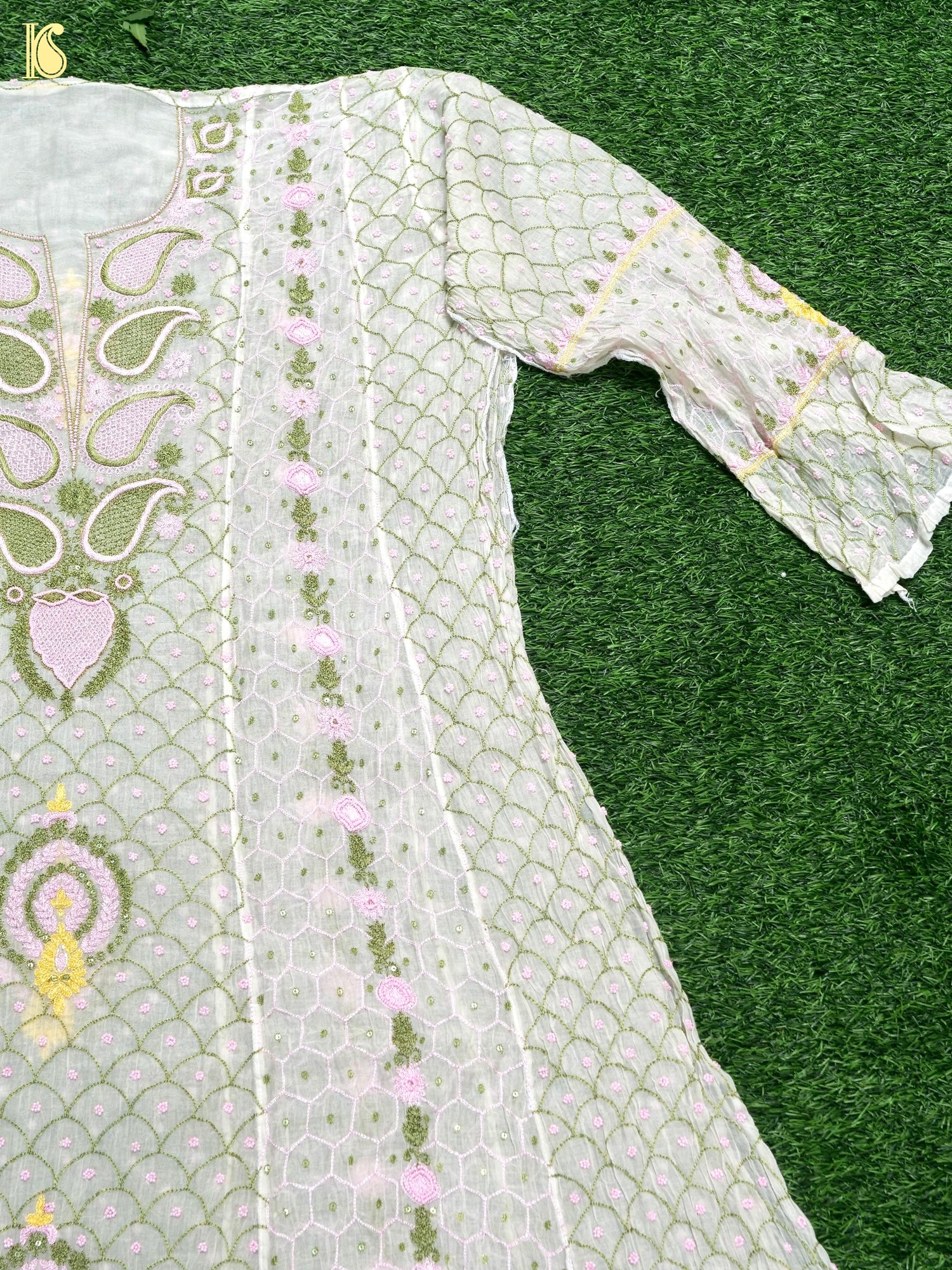 Pure Mul Cotton Silk Suit Set with Chikankari Work