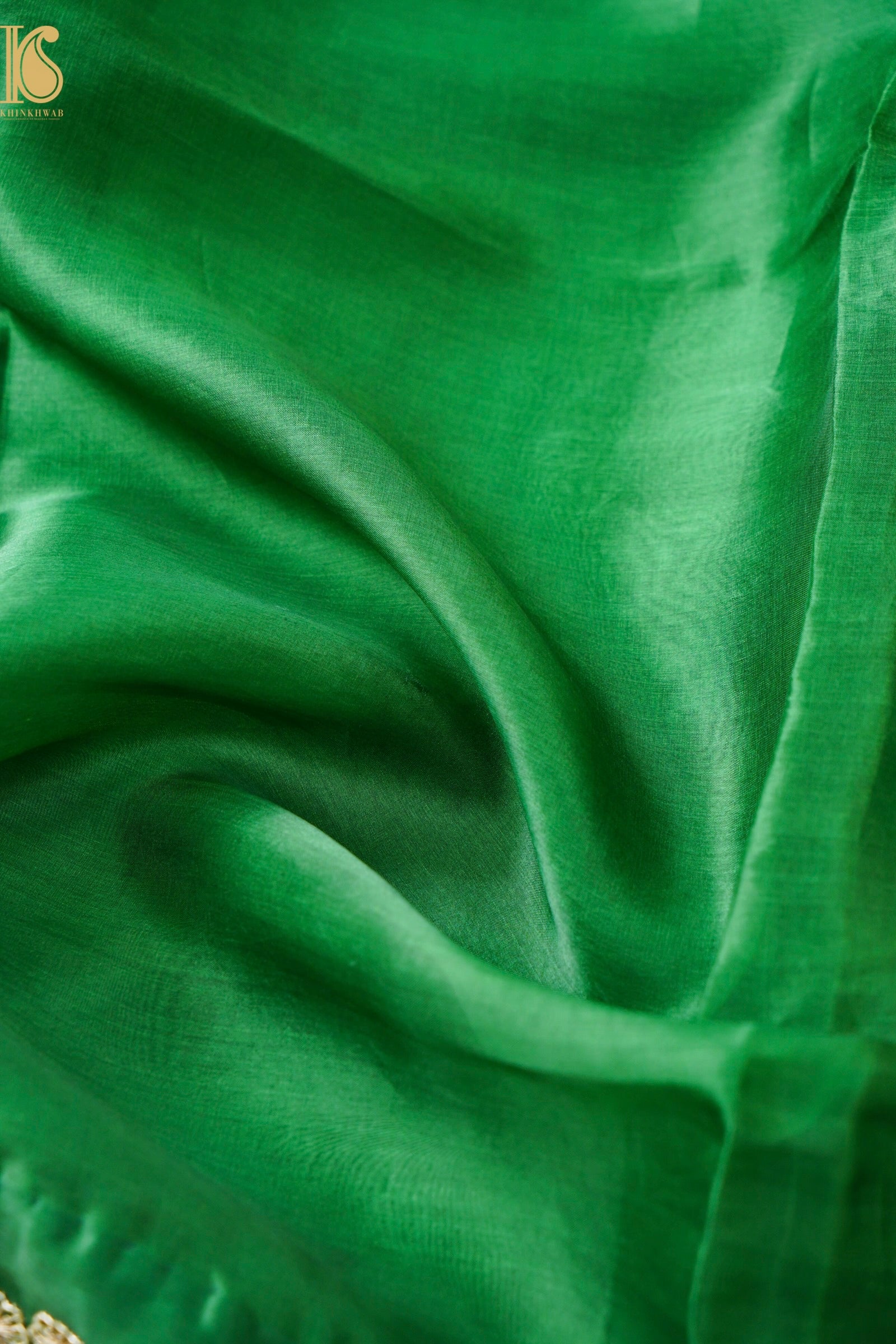 Handwoven Pure Georgette Organza Embroidery Saree