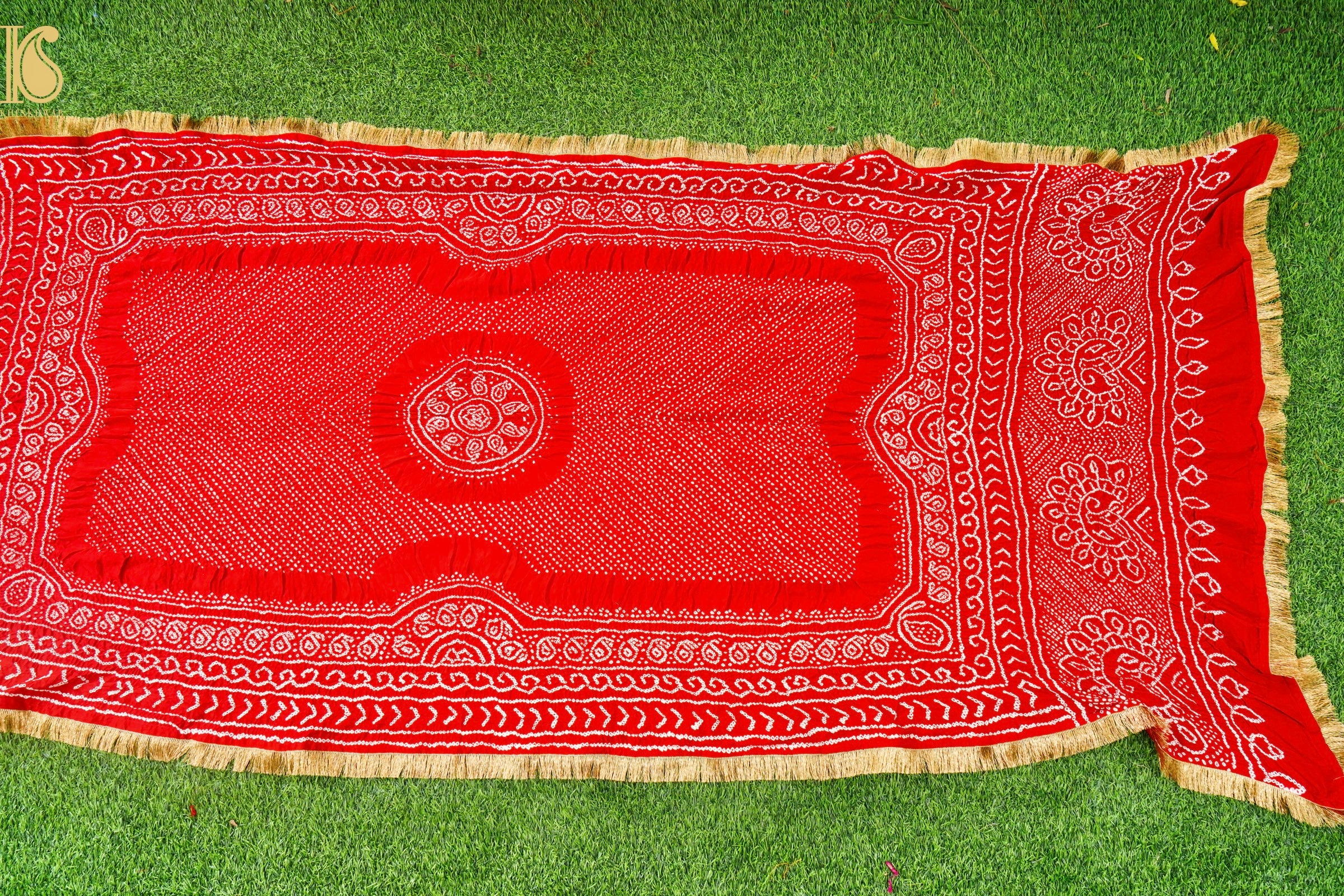 Red Georgette Handloom Banarasi Bandhani Suit Fabric with Hand Embriodery