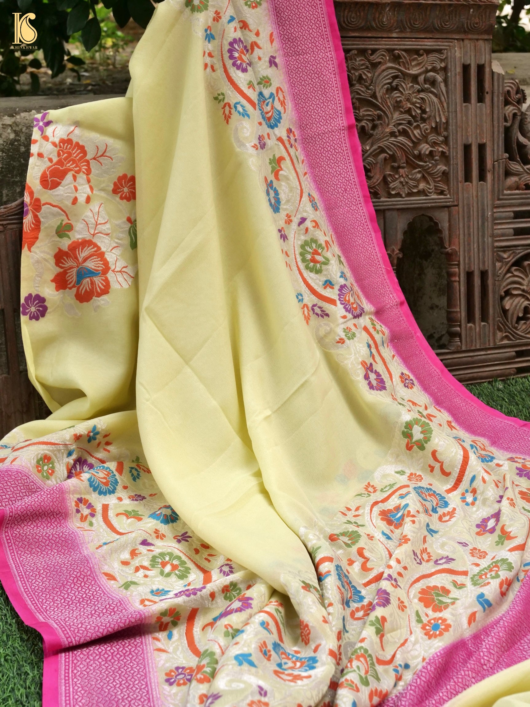Handwoven Banarasi Georgette Dupatta with Floral Meenakari