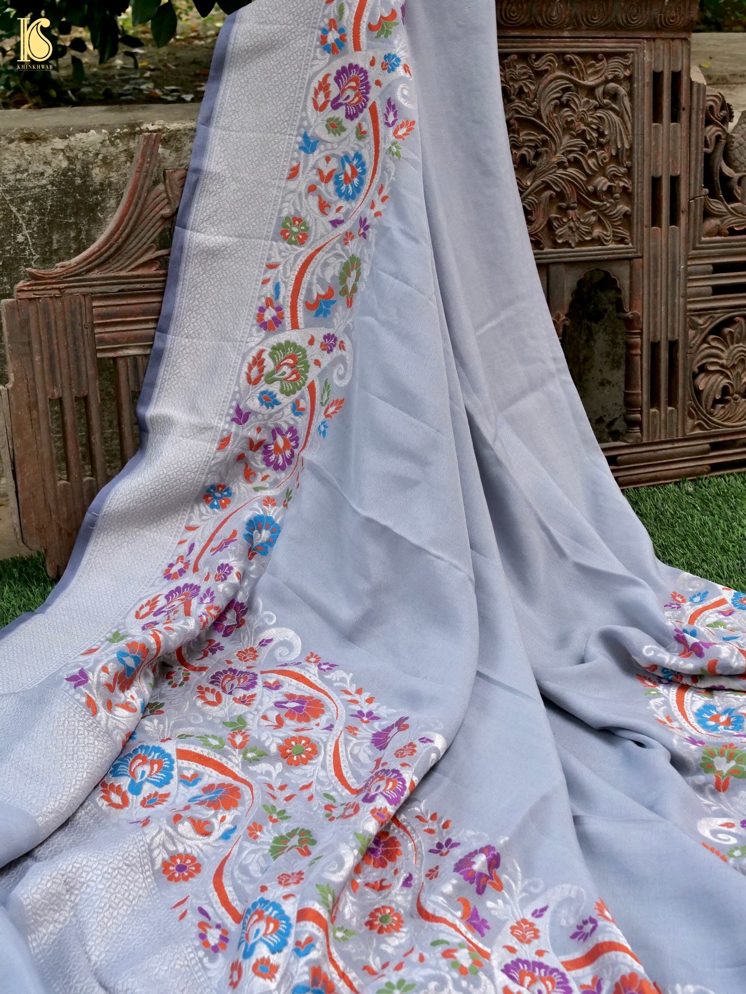 Handwoven Banarasi Georgette Dupatta with Floral Meenakari