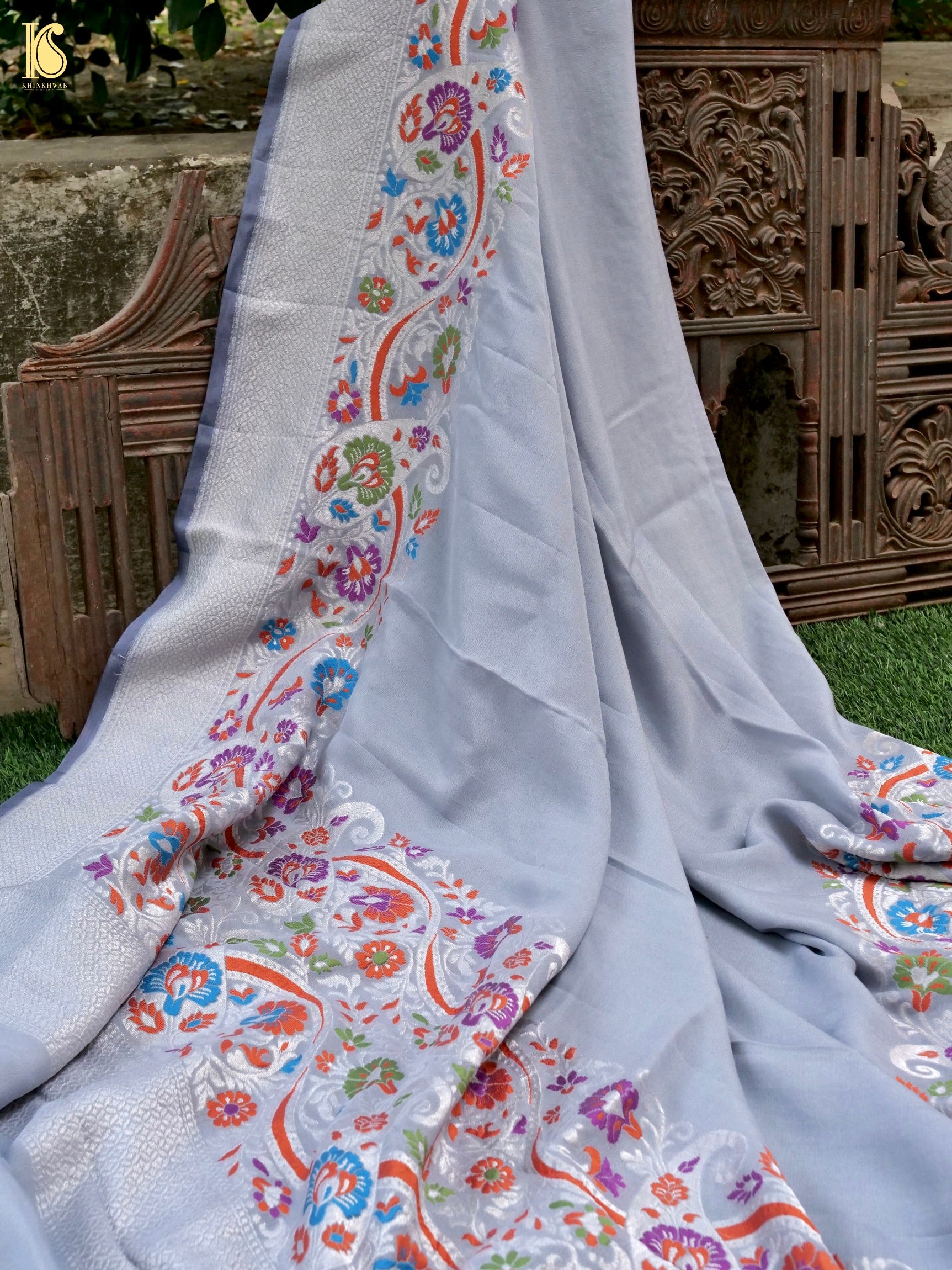 Handwoven Banarasi Georgette Dupatta with Floral Meenakari