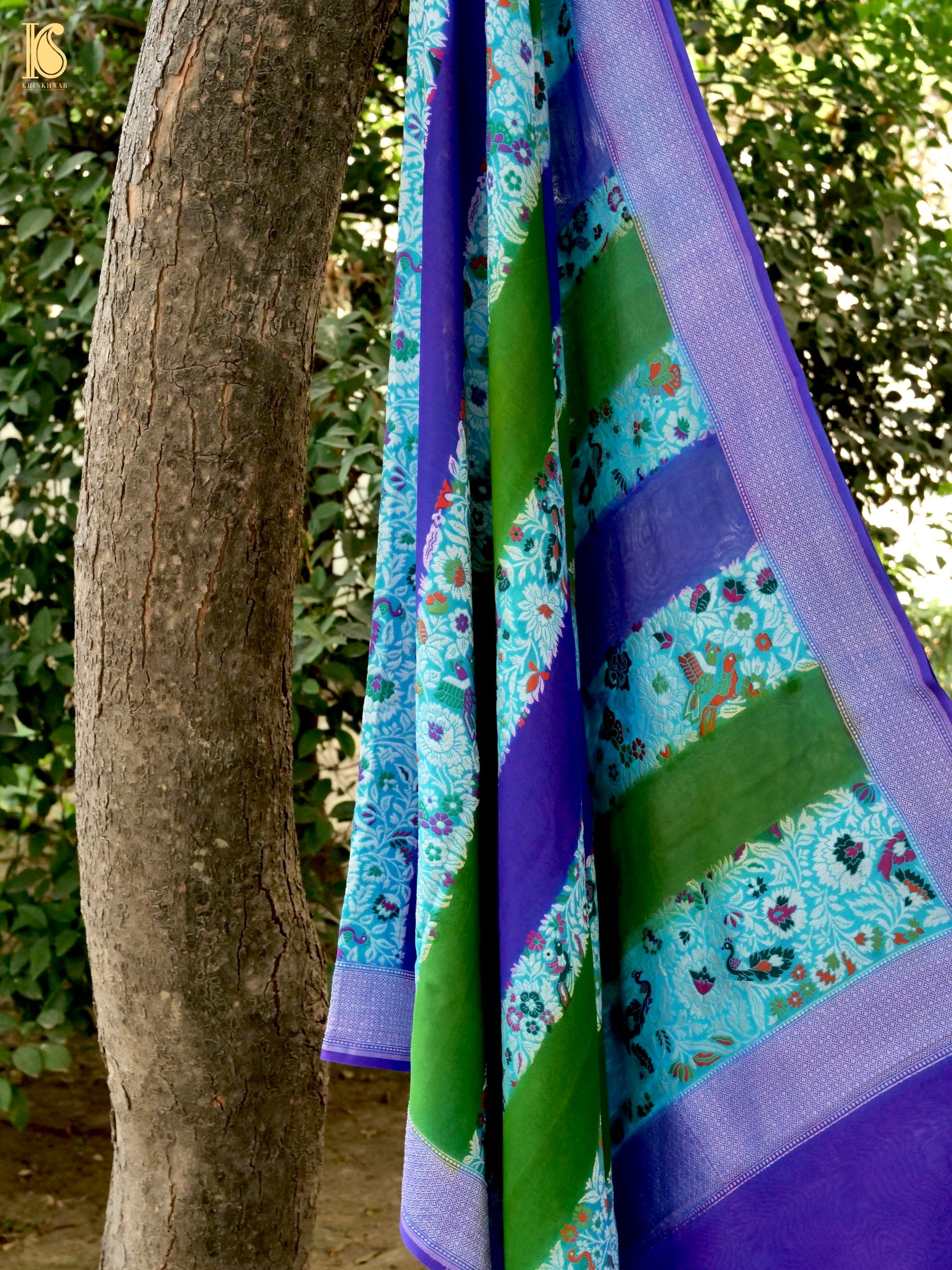 Handwoven Banarasi Georgette Dupatta with Floral Meenakari