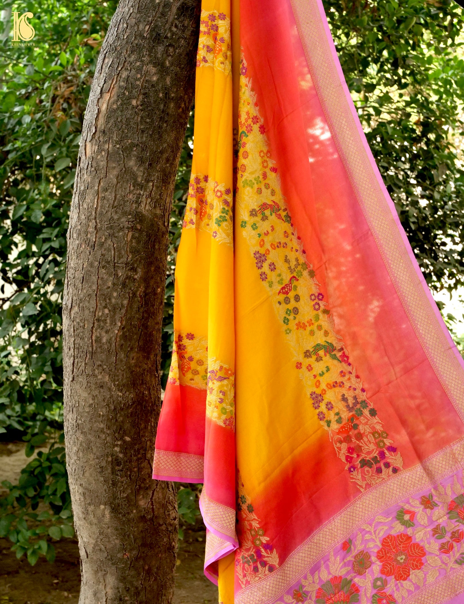 Handwoven Banarasi Georgette Dupatta with Floral Meenakari