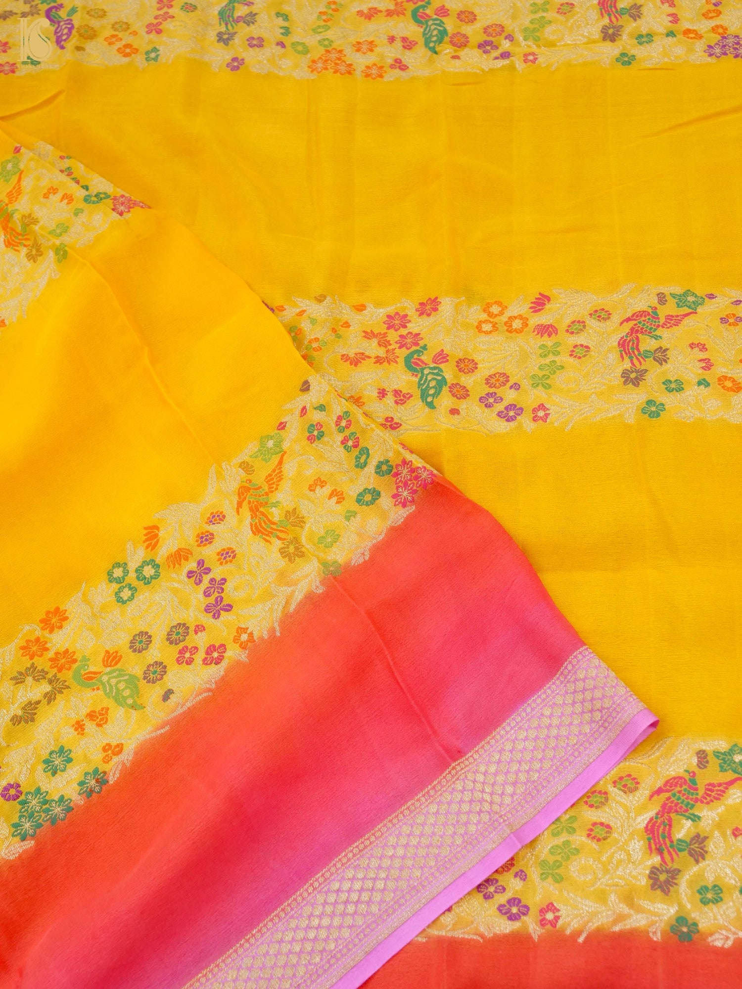 Handwoven Banarasi Georgette Dupatta with Floral Meenakari