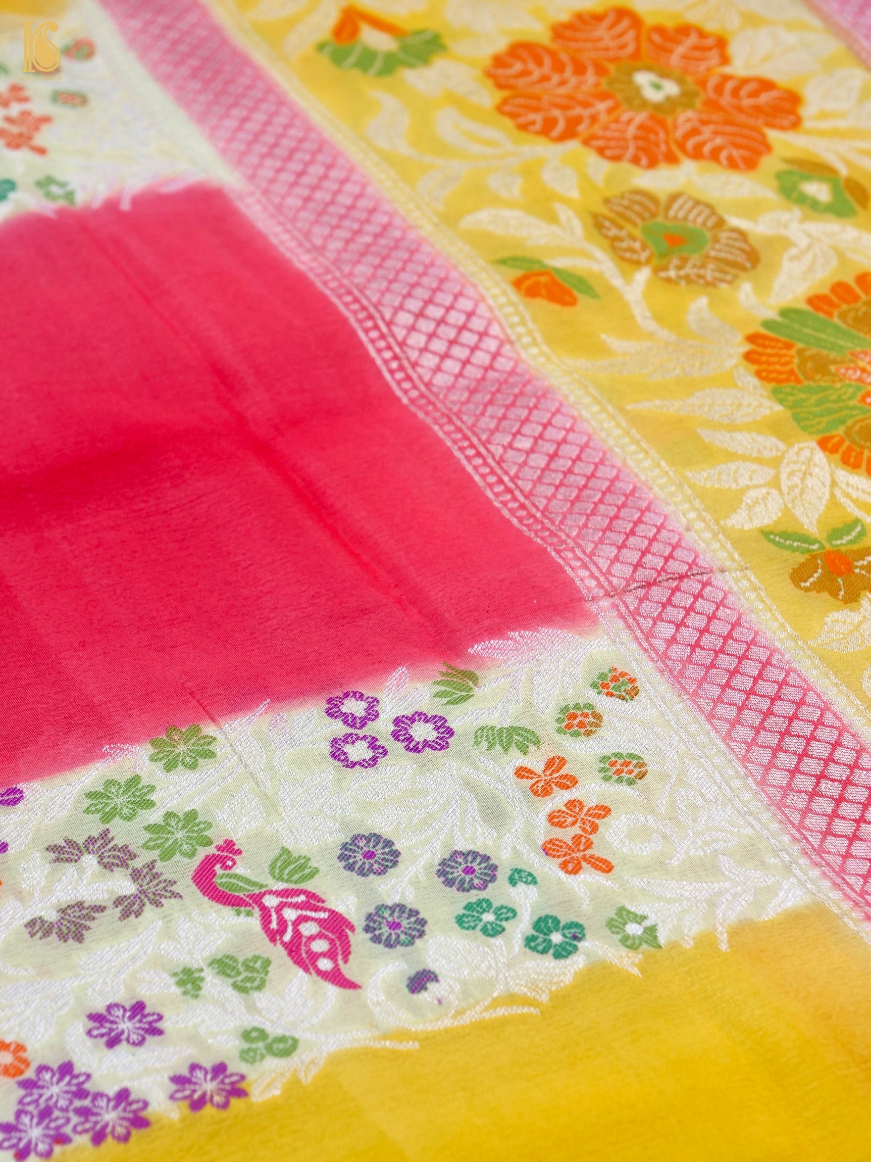 Handwoven Banarasi Georgette Dupatta with Floral Meenakari