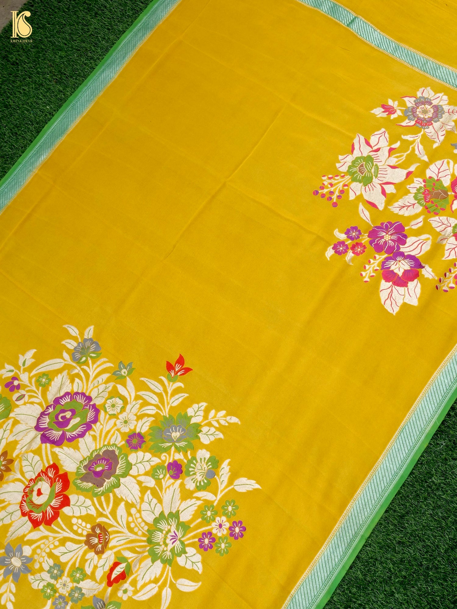 Handwoven Banarasi Georgette Dupatta with Floral Meenakari