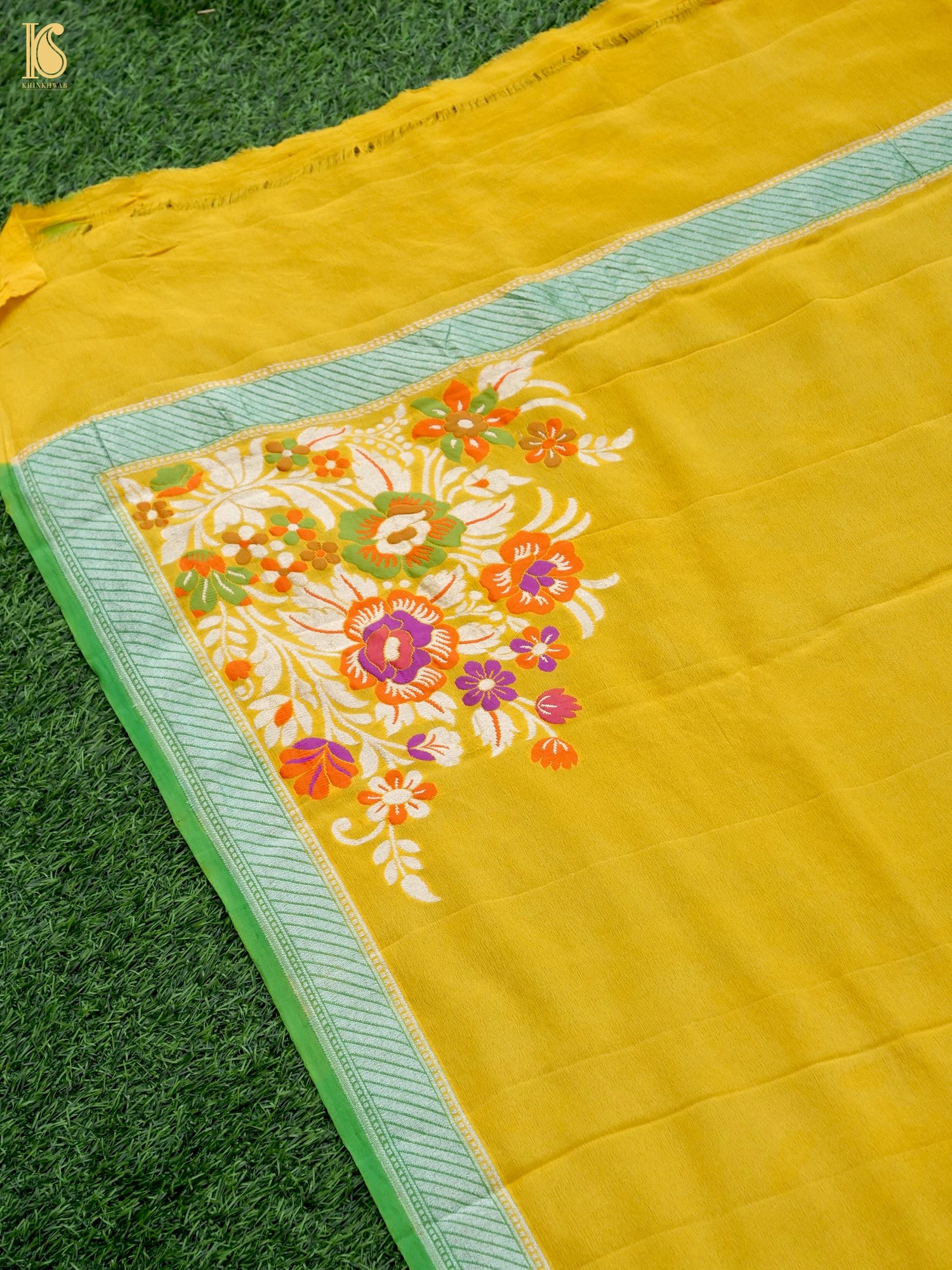 Handwoven Banarasi Georgette Dupatta with Floral Meenakari