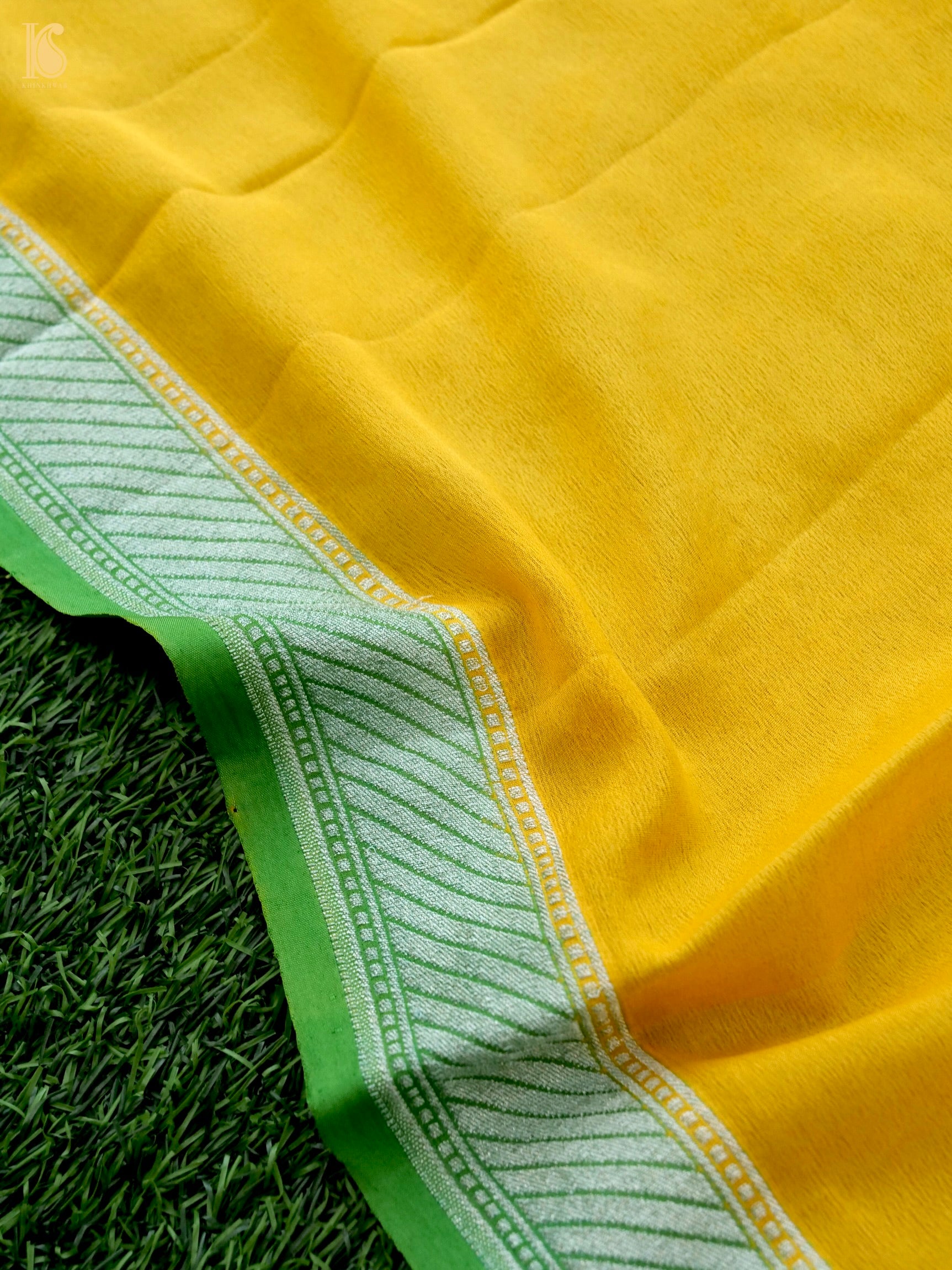 Handwoven Banarasi Georgette Dupatta with Floral Meenakari