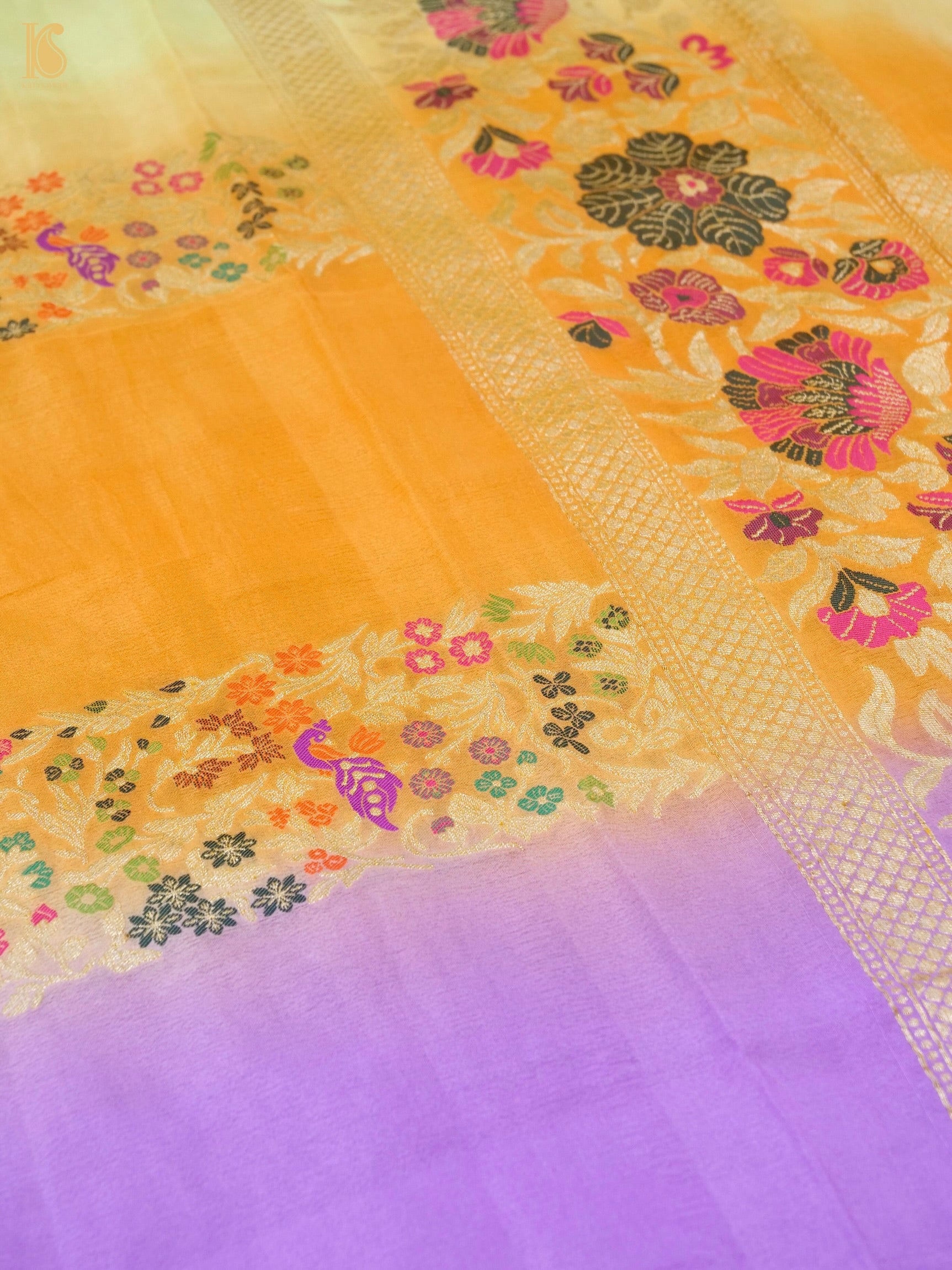 Handwoven Banarasi Georgette Dupatta with Floral Meenakari