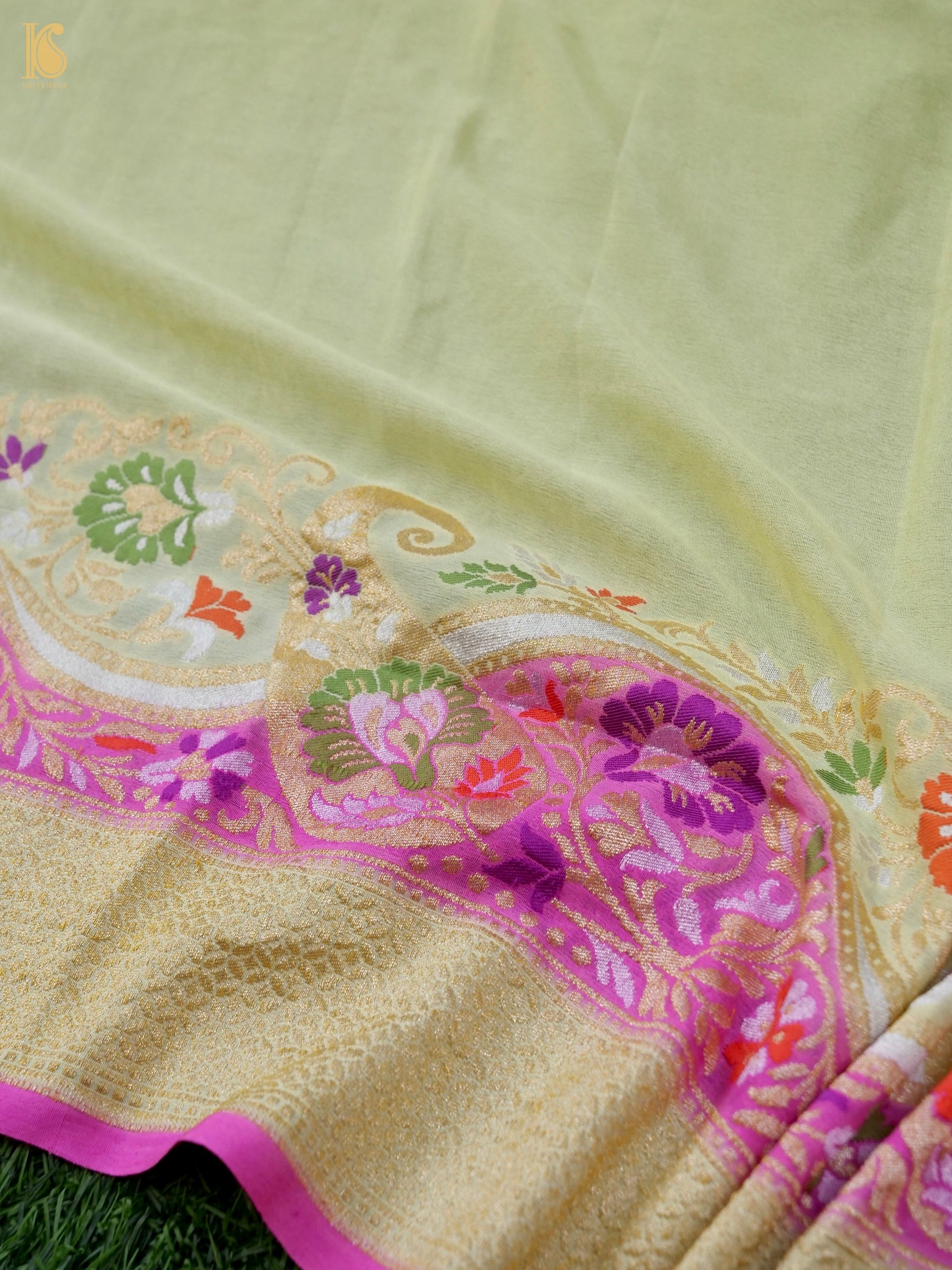 Handwoven Banarasi Georgette Dupatta with Floral Meenakari