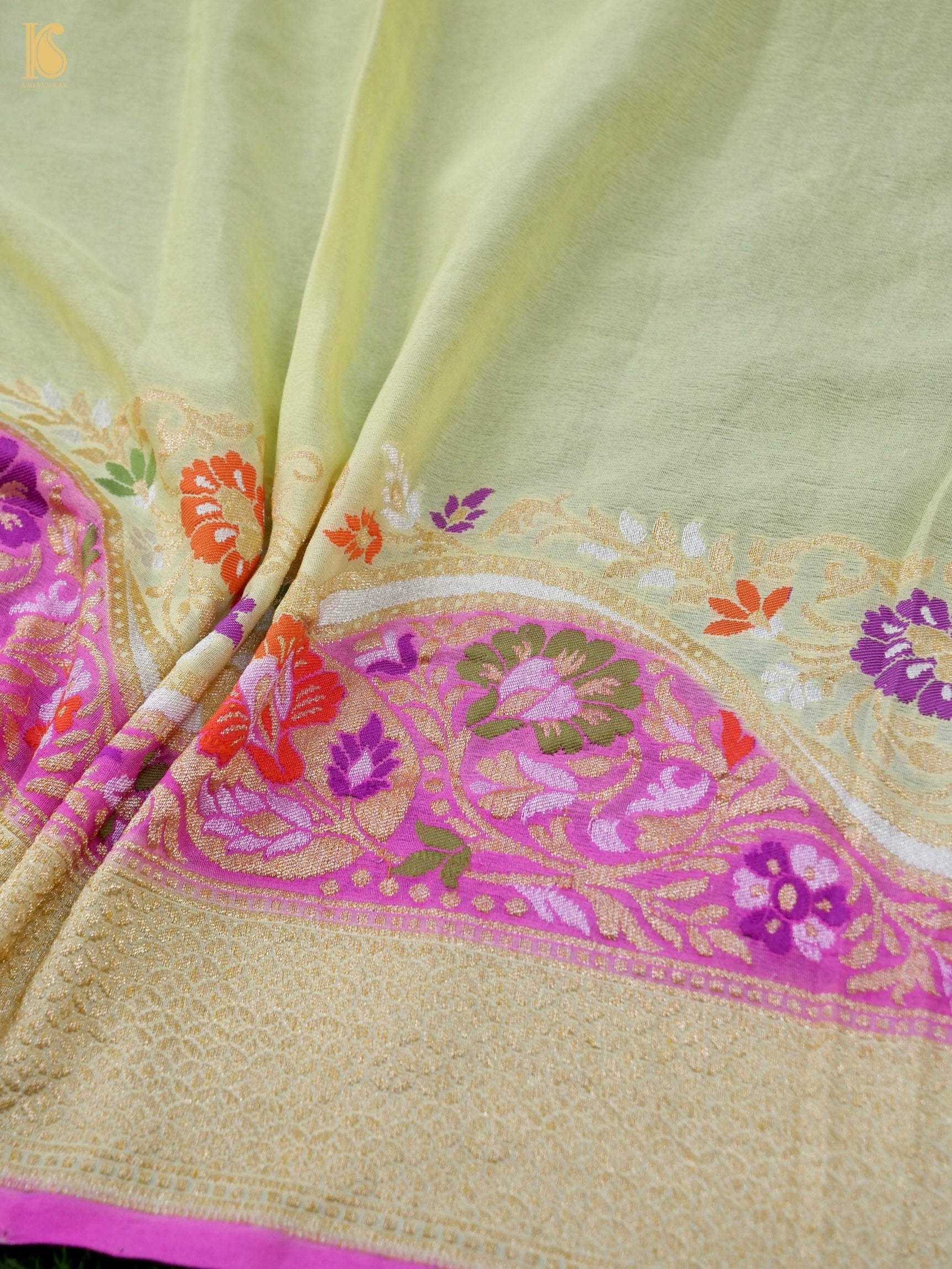Handwoven Banarasi Georgette Dupatta with Floral Meenakari