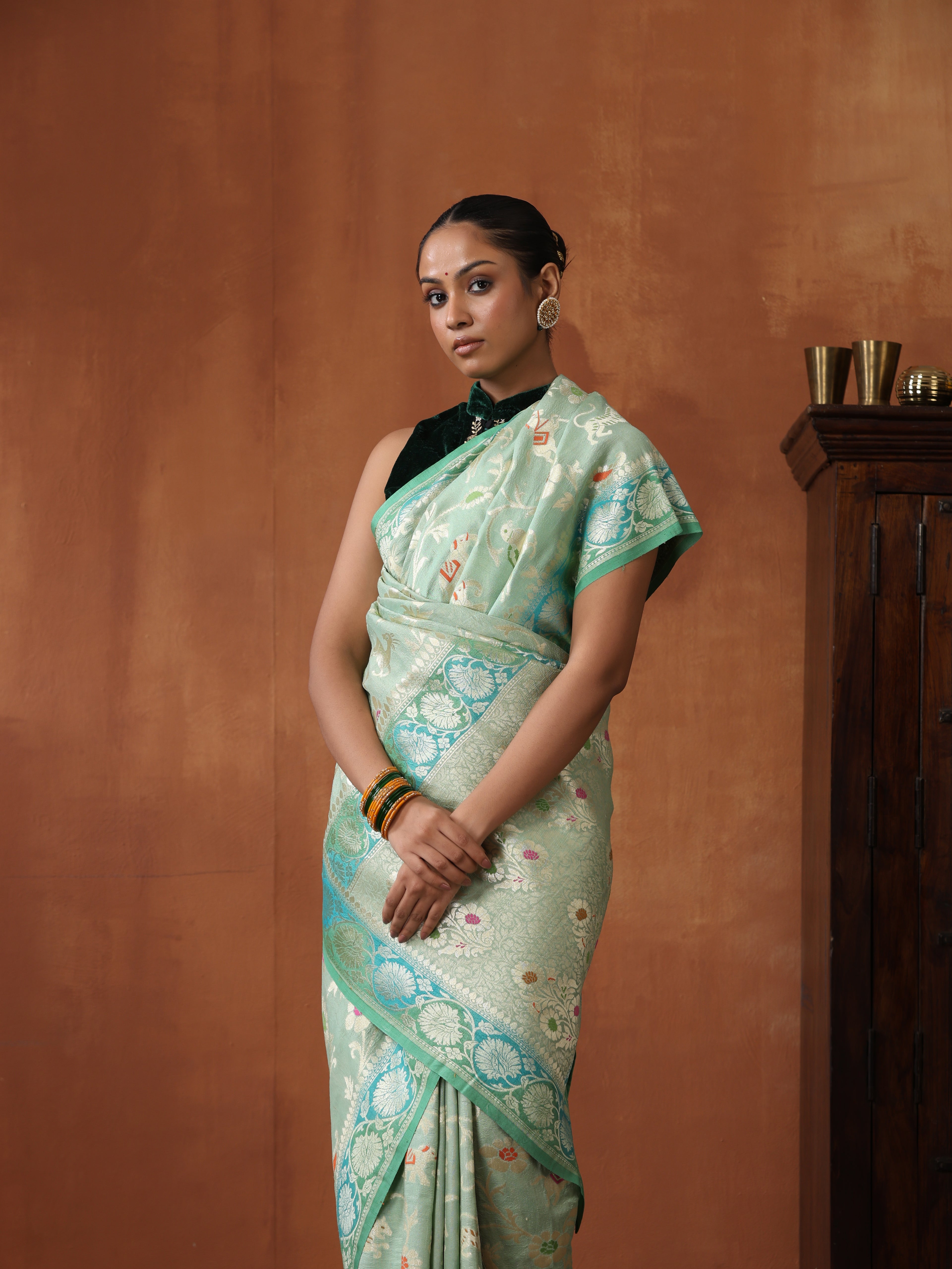 Handloom Banarasi Tussar Silk Meenakari Shikargah Saree