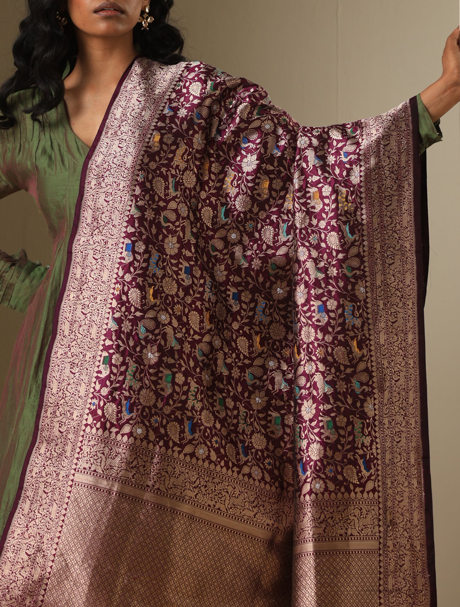 Handloom Banarasi Katan Silk Shikargah Dupatta