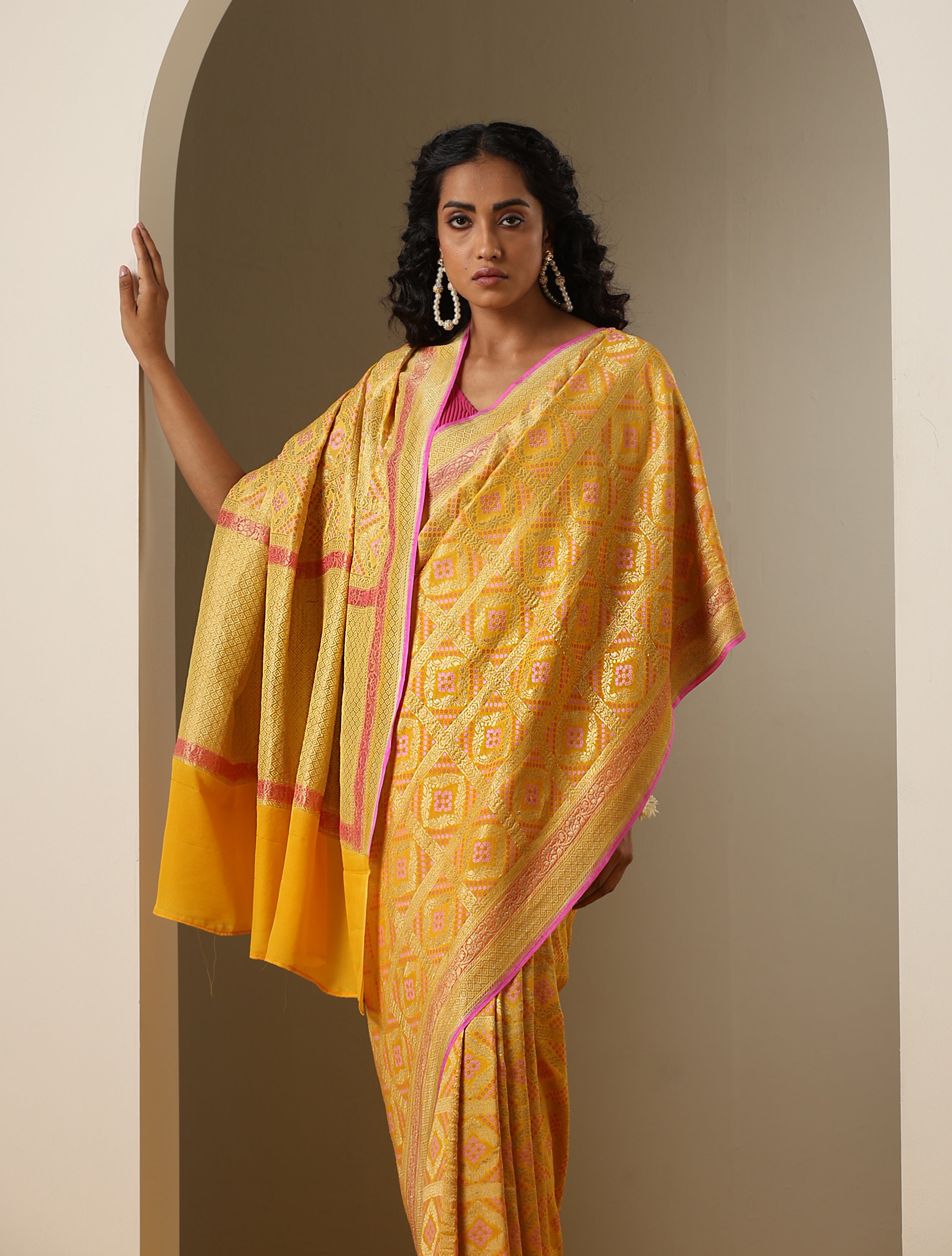 Yellow Pure Georgette Banarasi Woven Bandhani Saree – Khinkhwab