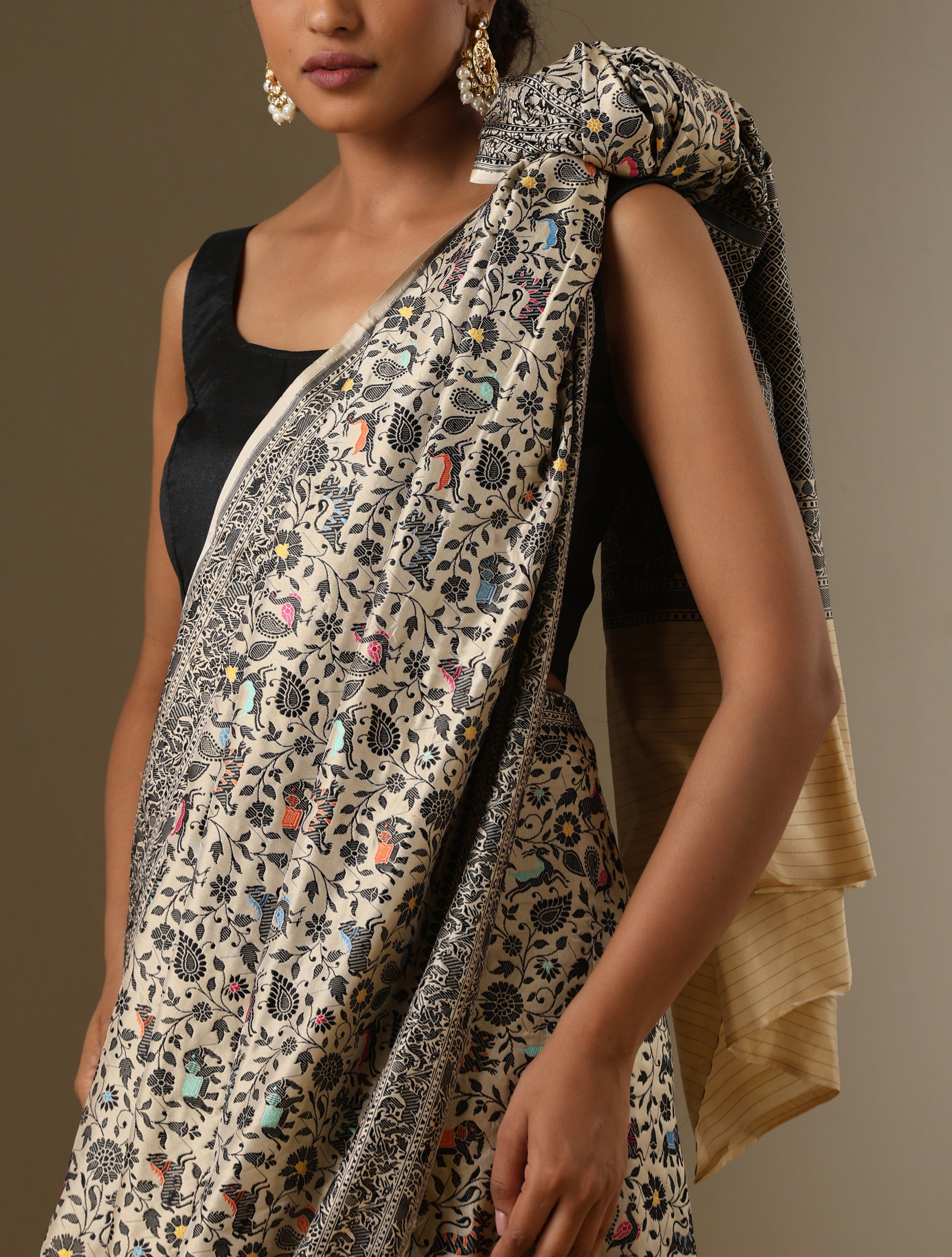 Handloom Banarasi Resham Shikargah Saree