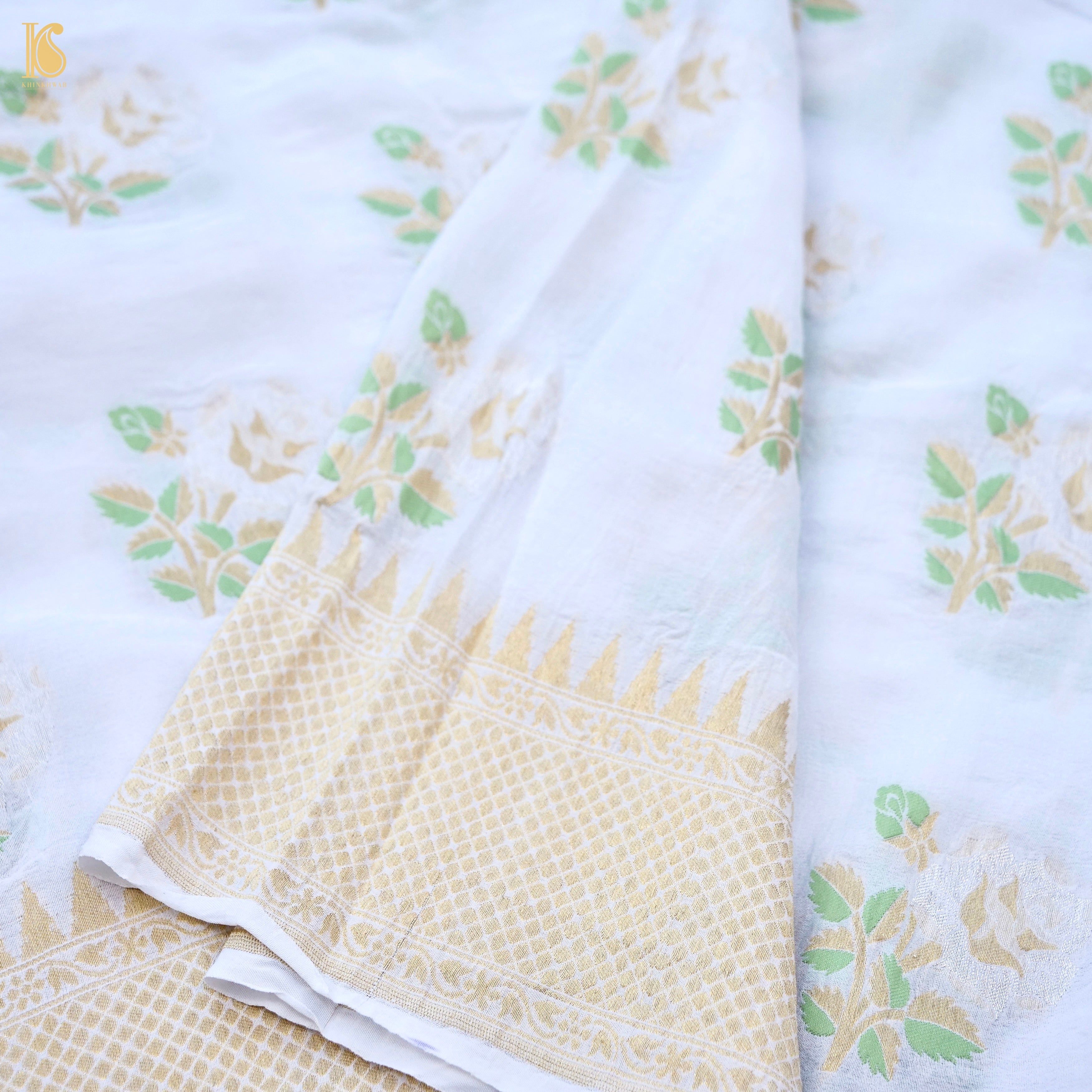 Dyeable Pure Georgette Banarasi Rose Boota Saree