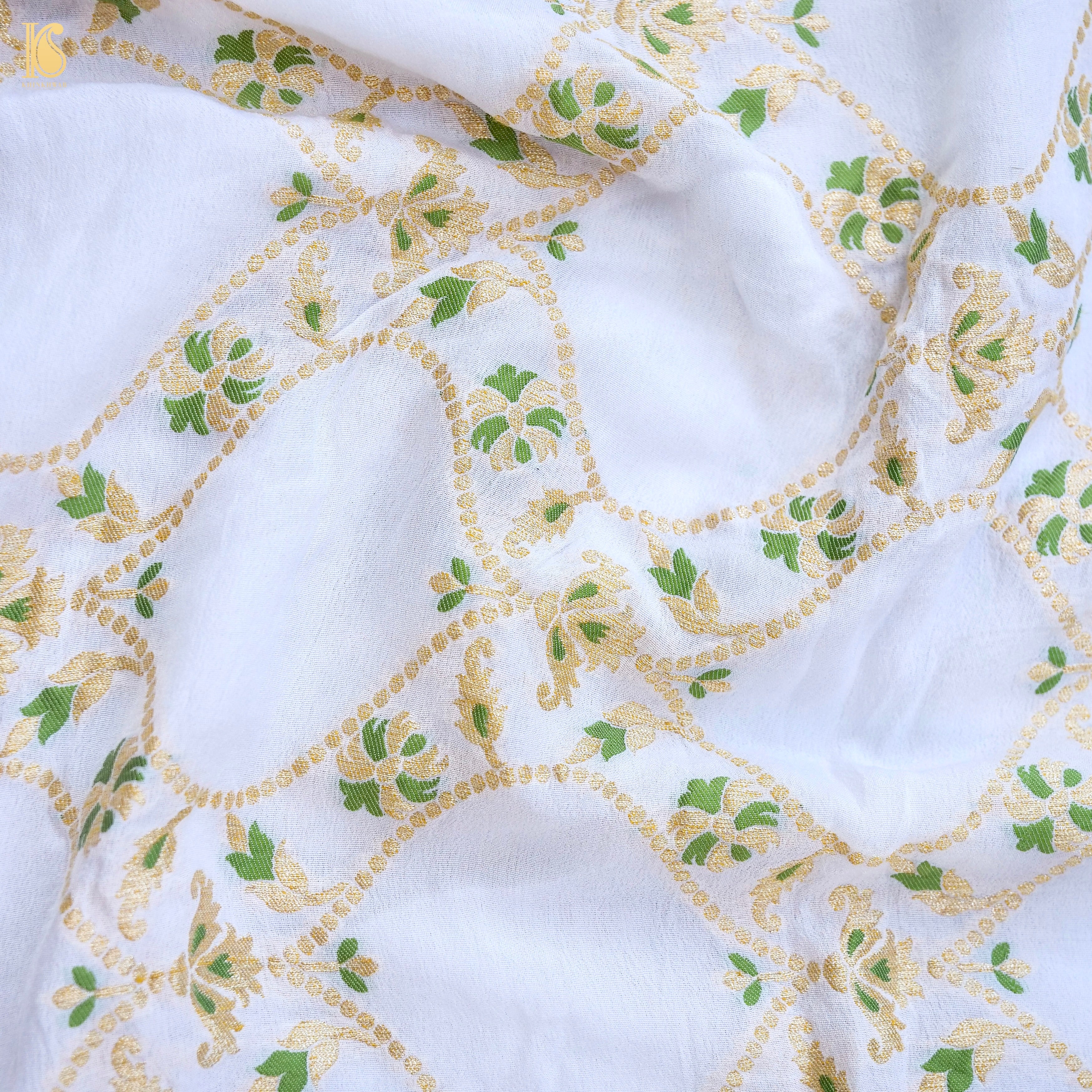 Dyeable Pure Georgette Banarasi Dahlia Border Saree