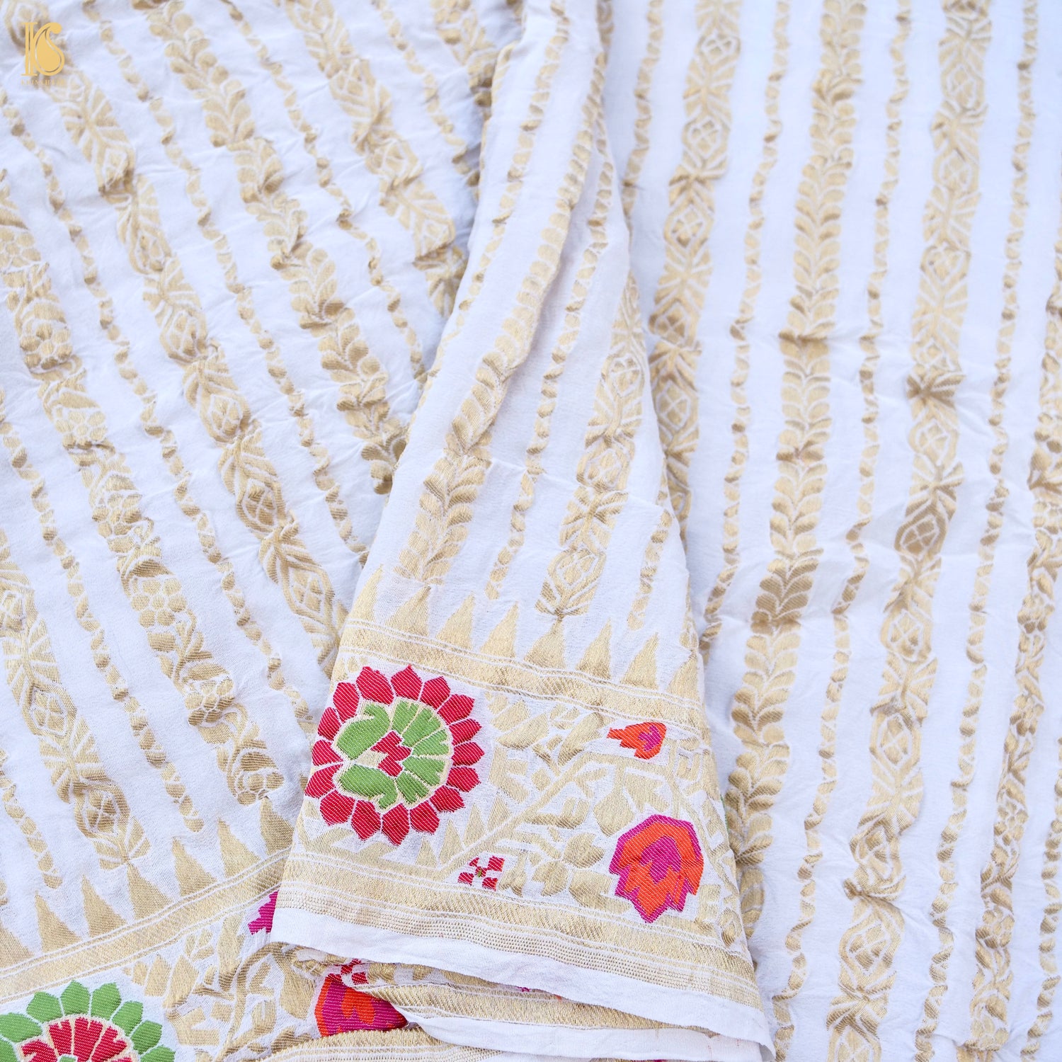 Dyeable Pure Georgette Banarasi Meenakari Saree