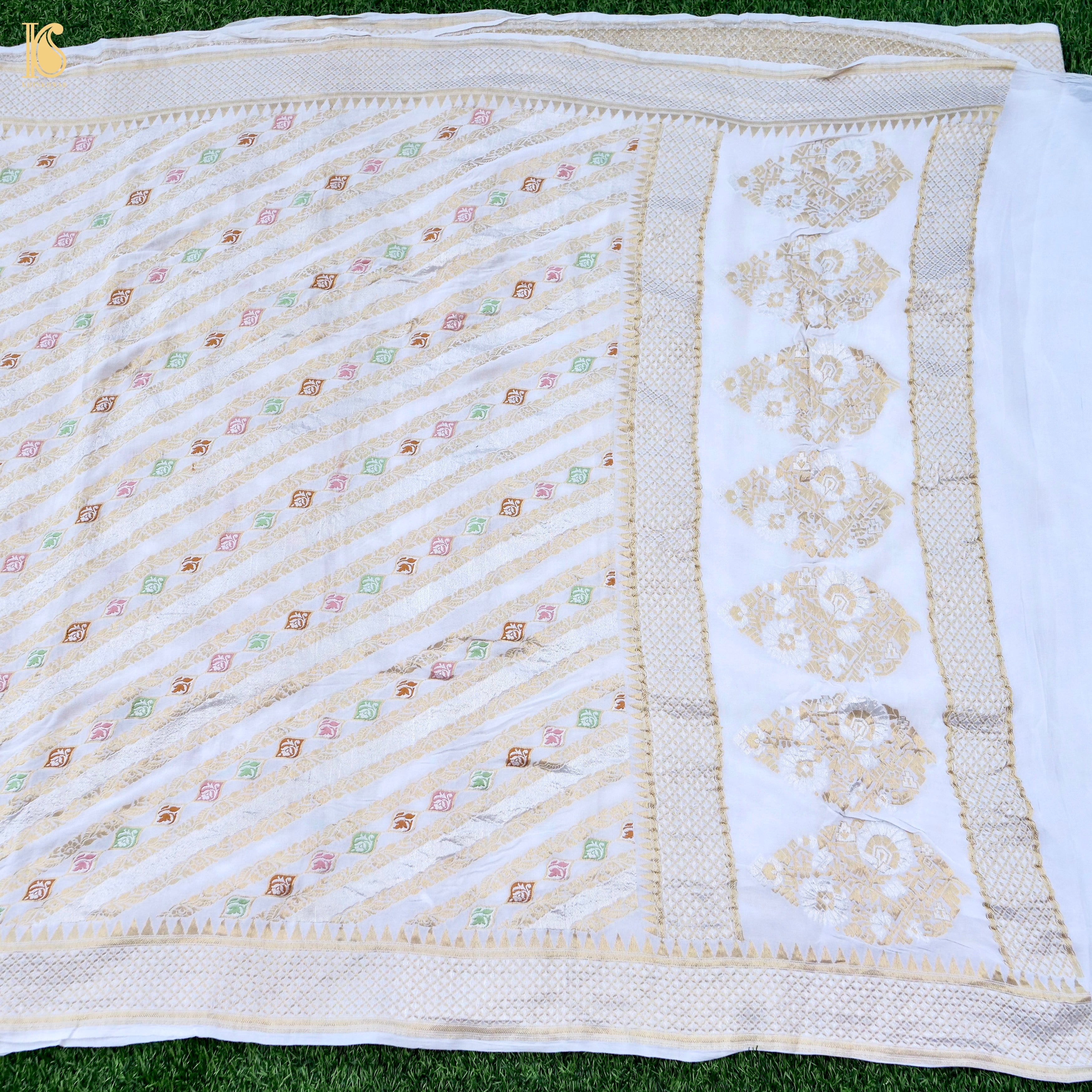 Dyeable Pure Georgette Banarasi Stripes Saree
